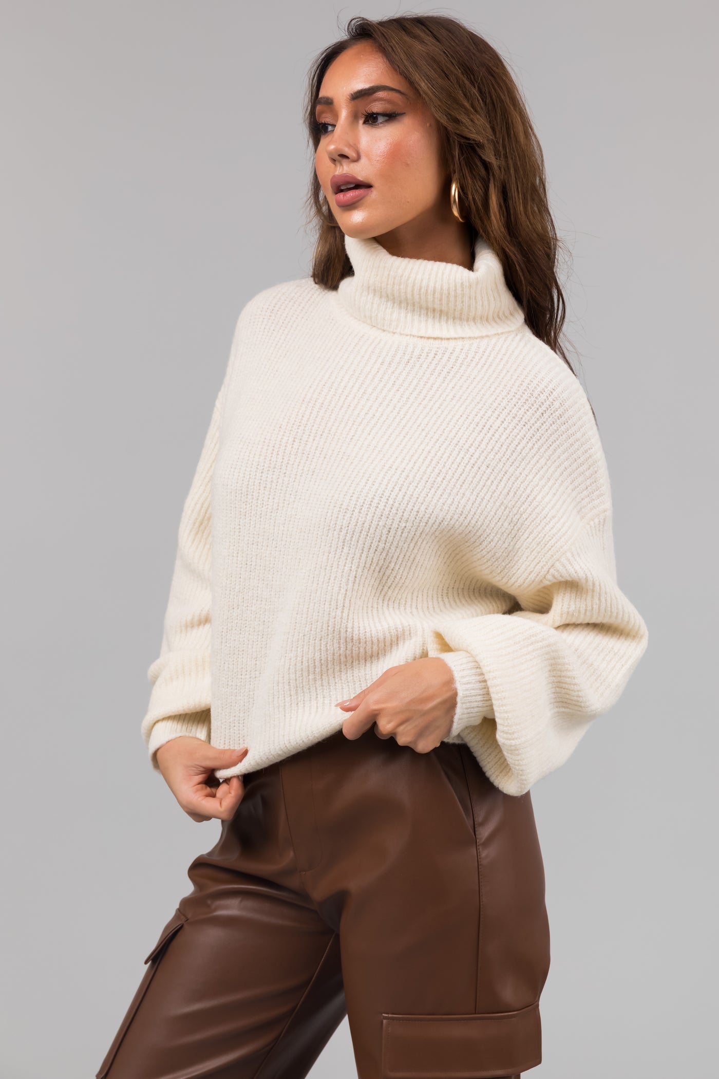 Cream Turtleneck Cropped Bubble Sleeve Sweater