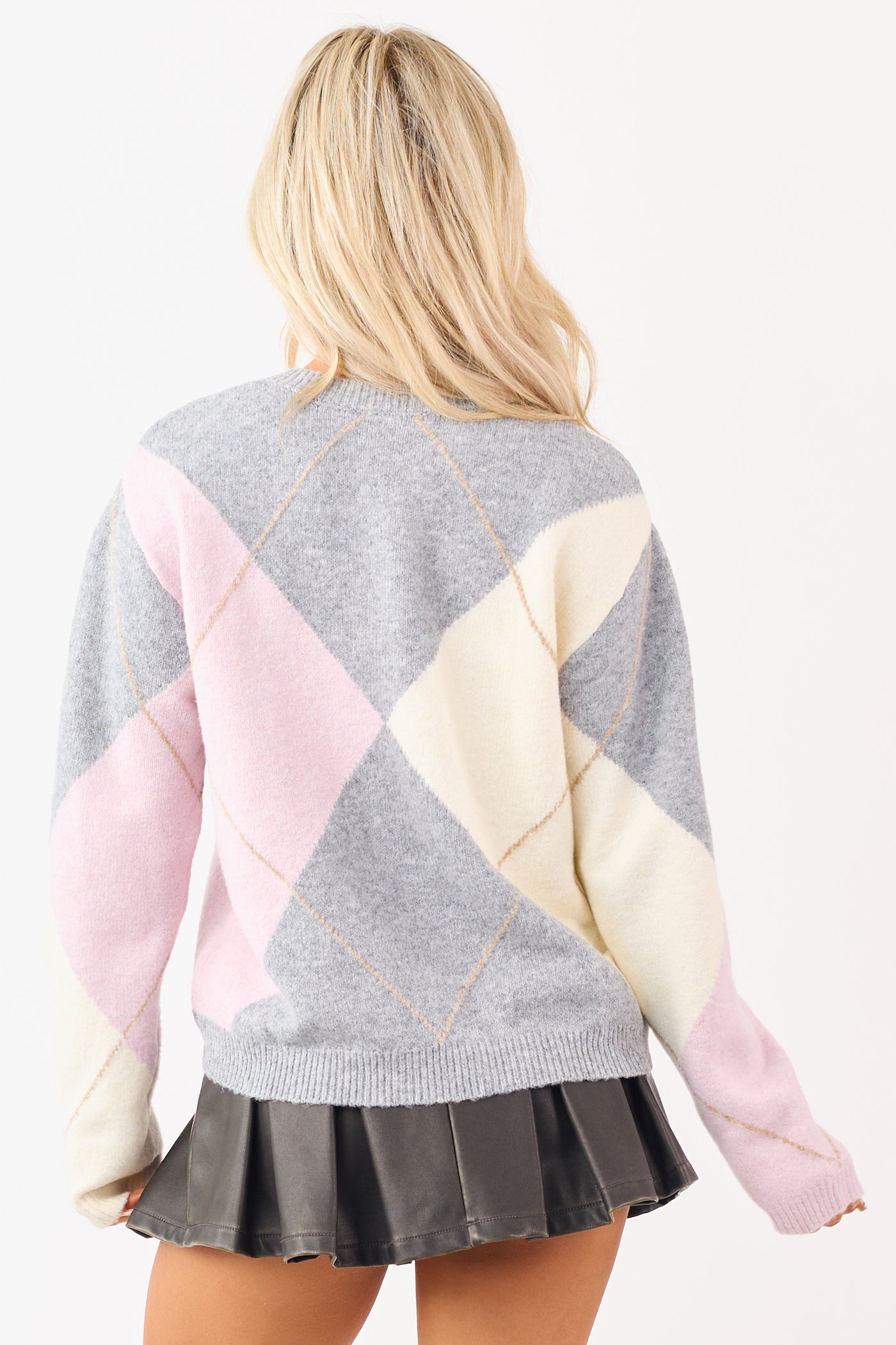 Dove Grey Argyle Pattern V-Neck Knit Sweater