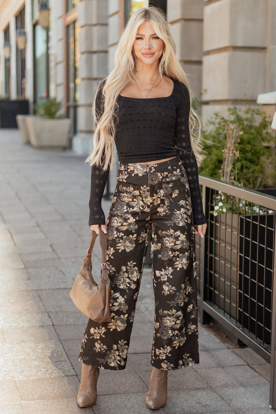PRE-ORDER Entro Black Rose Print Wide Leg High Rise Denim Pants SHIP ETA 10/31