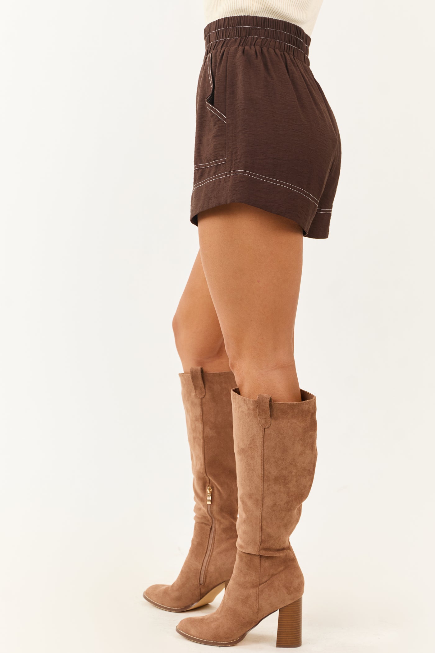 Entro Cocoa Contrast Stitch Elastic Waist Pull On Shorts