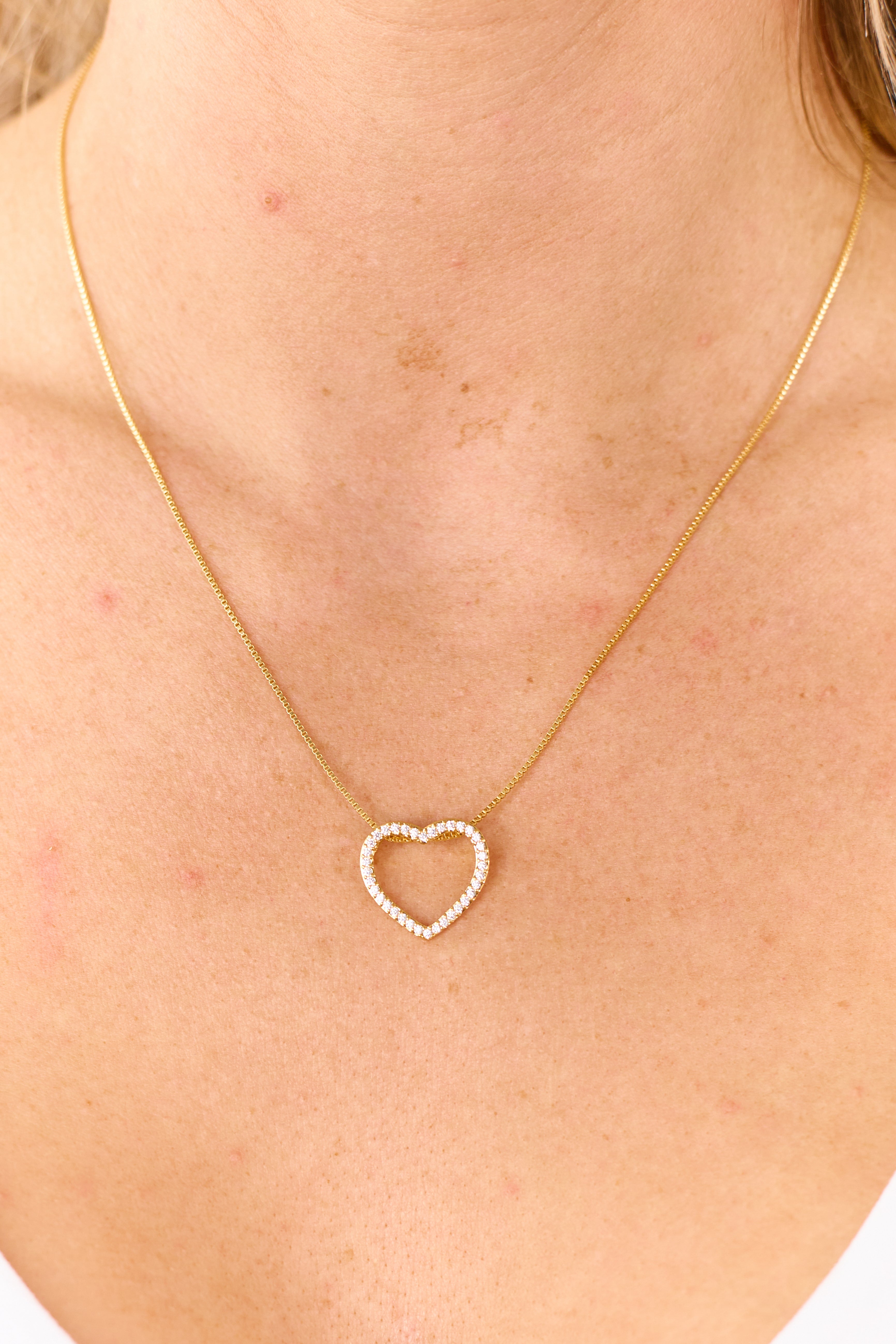 Gold Box Chain Rhinestone Heart Pendant Necklace