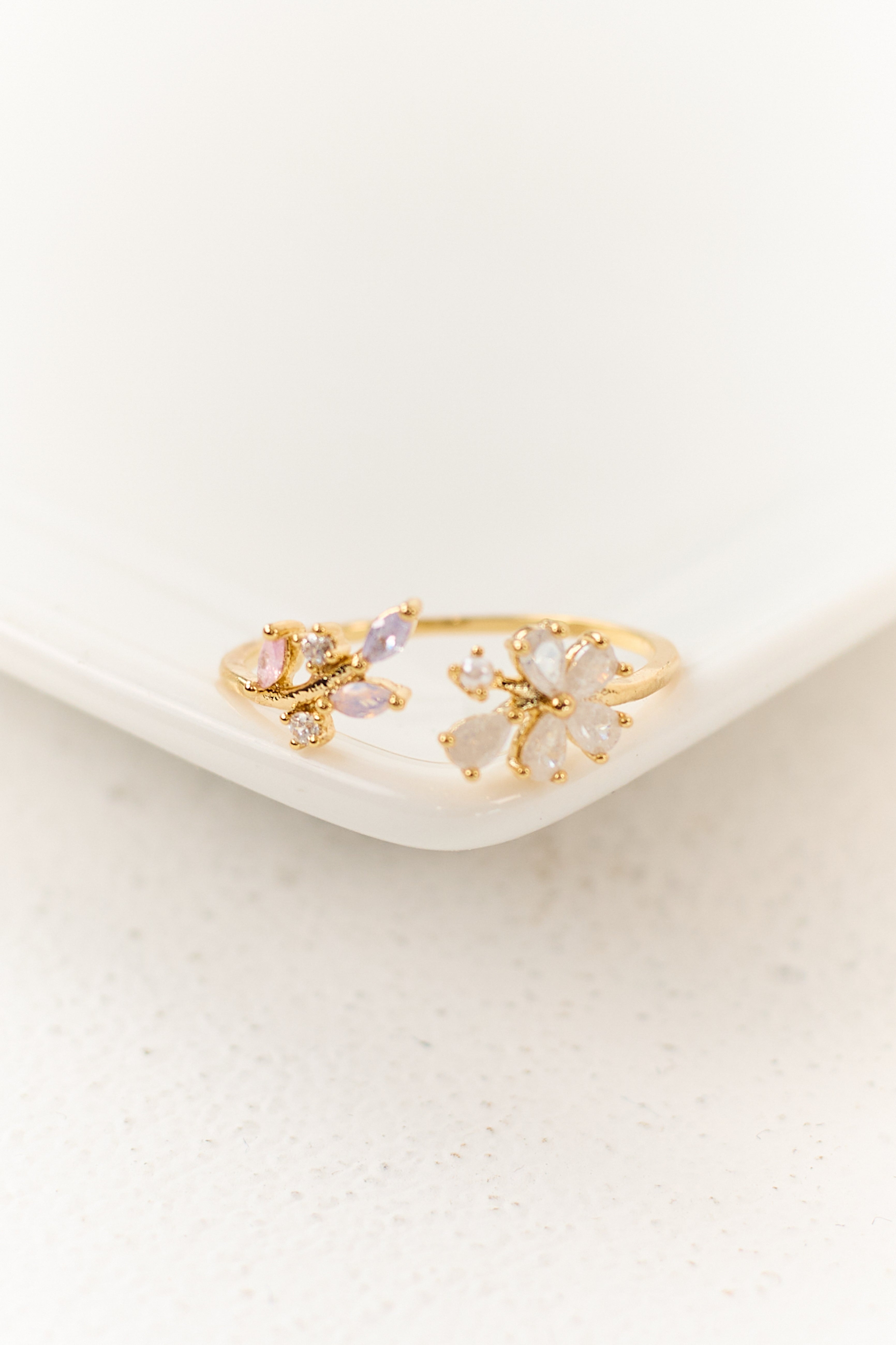 Gold Floral Rhinestone Open Ring