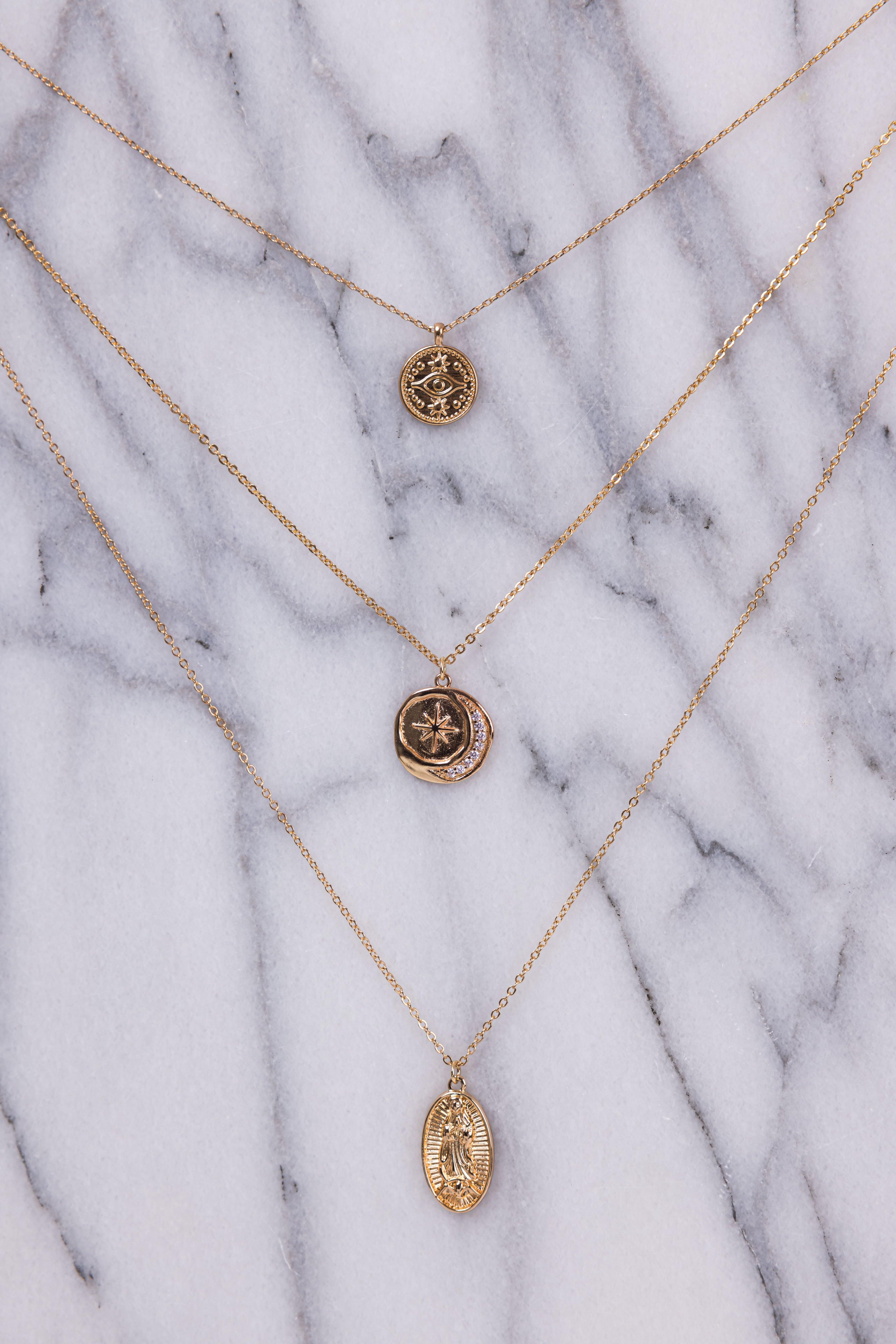 Gold Layered Engraved Disc Pendant Necklace | Lime Lush