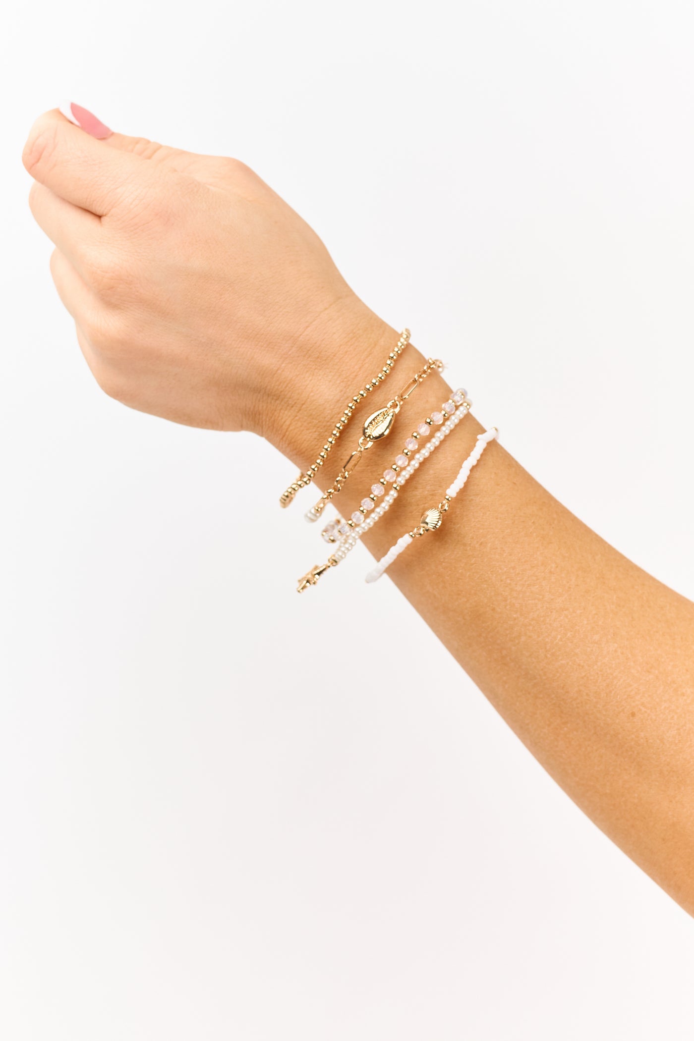 Gold and White Beaded Seashell Pendant Bracelet Set