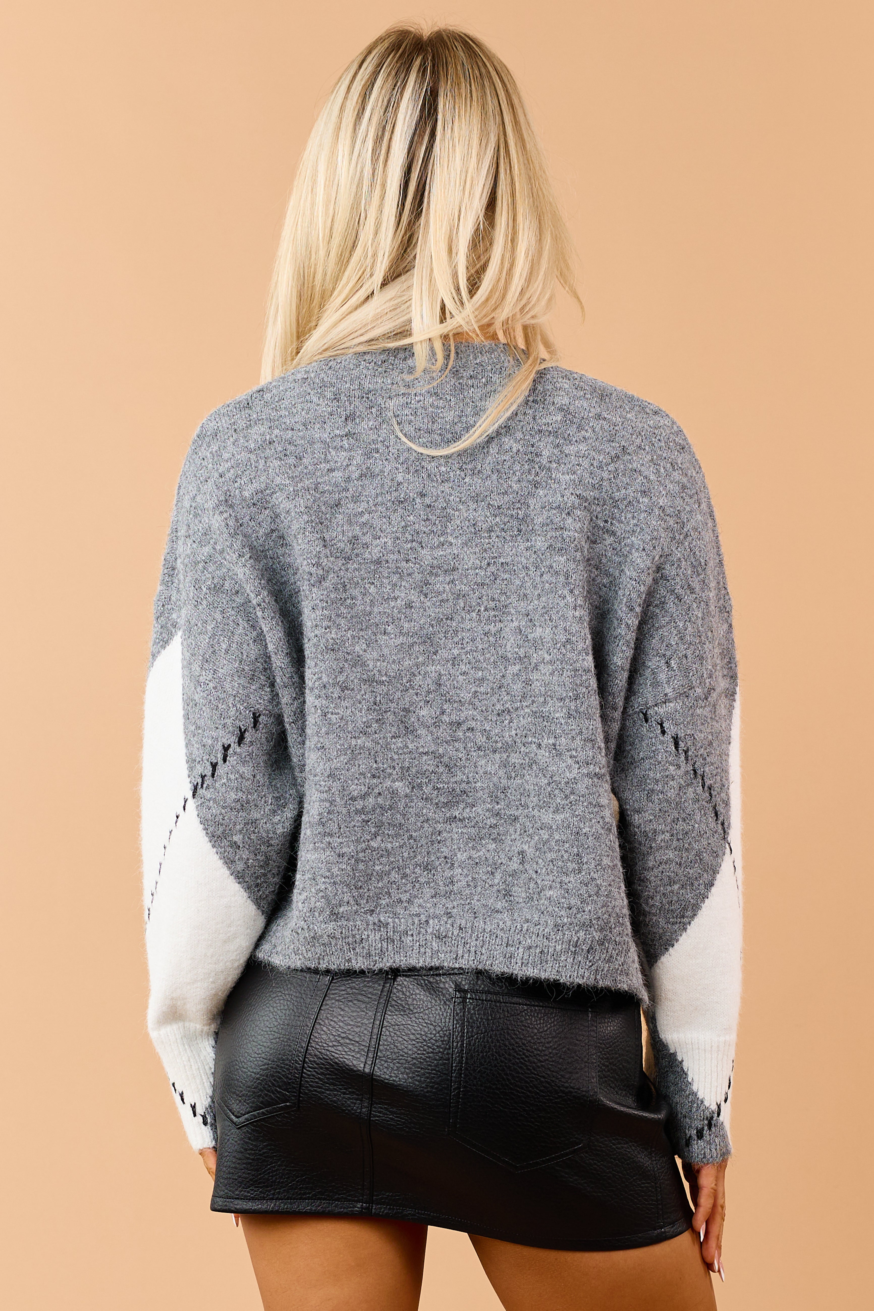 Graphite Grey Argyle Yarn Stitch Wool Blend Sweater