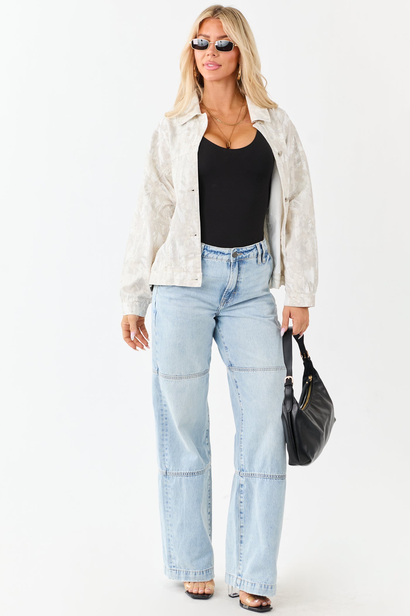 Hidden Light Wash High Rise Relaxed Straight Jeans