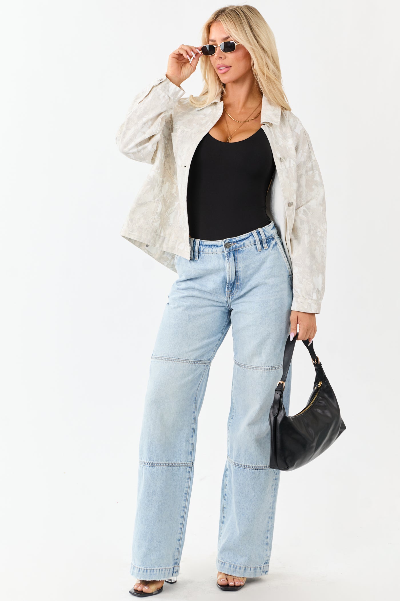Hidden Light Wash High Rise Relaxed Straight Jeans