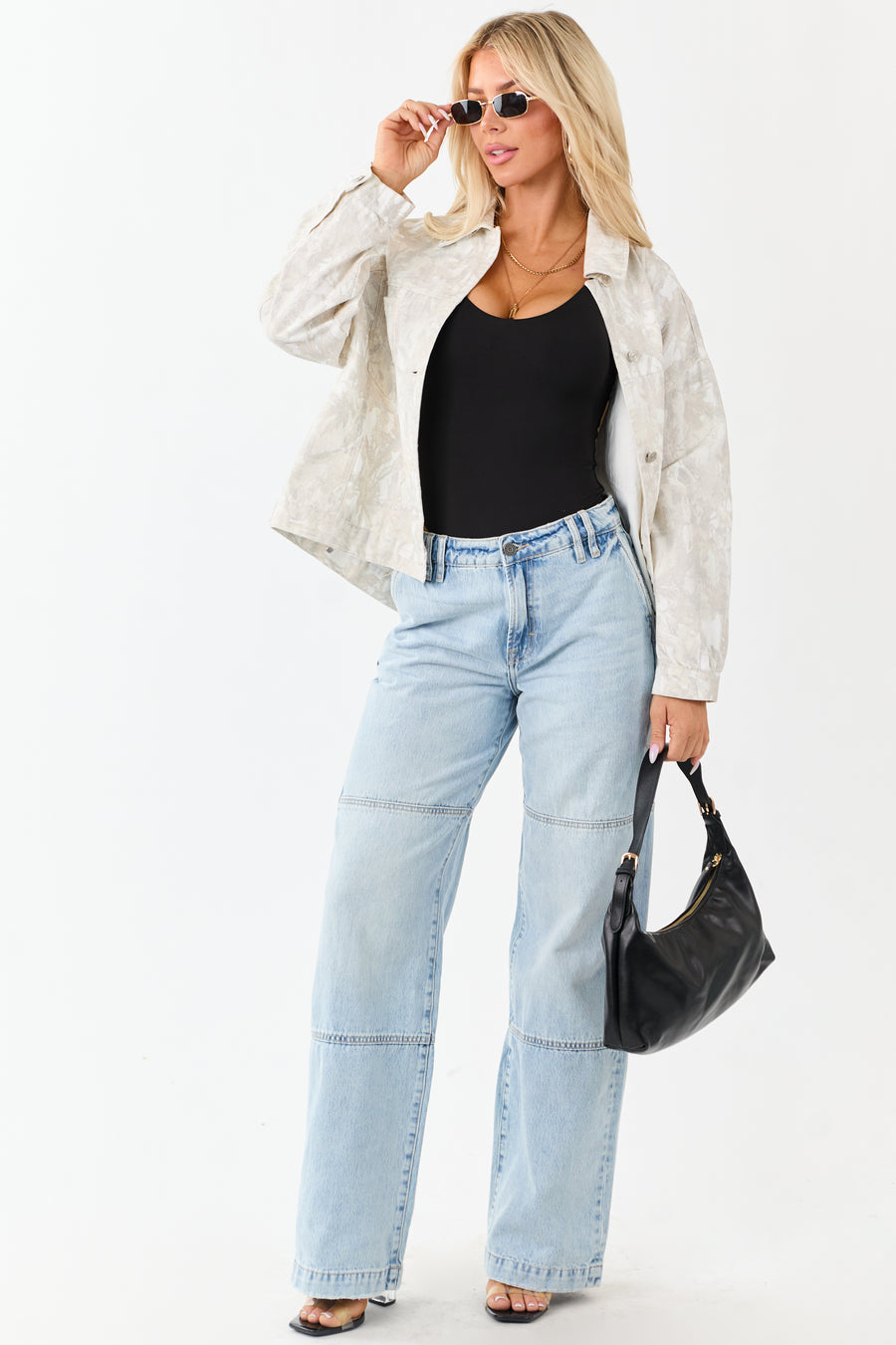 Hidden Light Wash High Rise Relaxed Straight Jeans