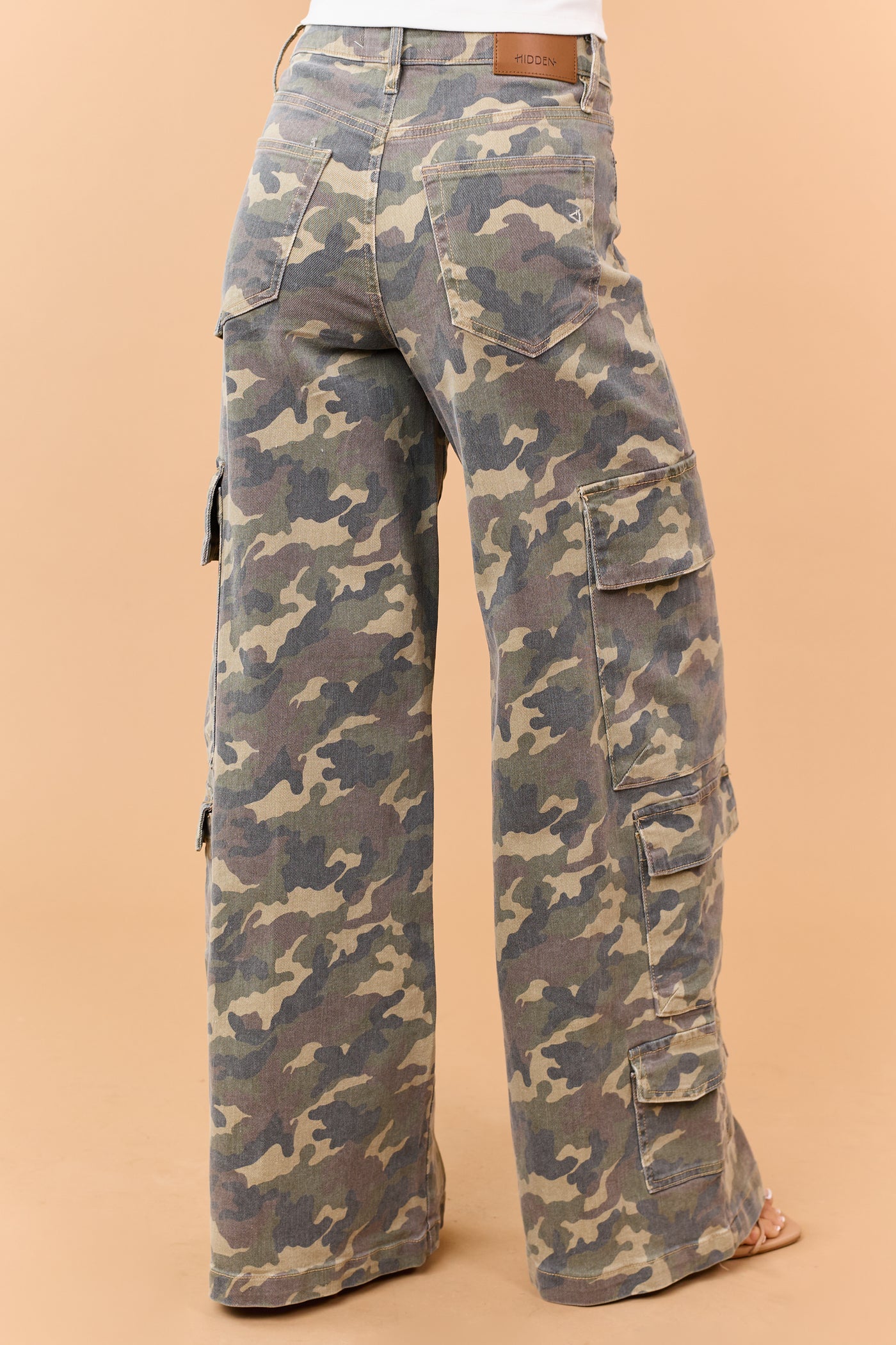 Hidden Premium Army Green Camo Wide Cargo Jeans