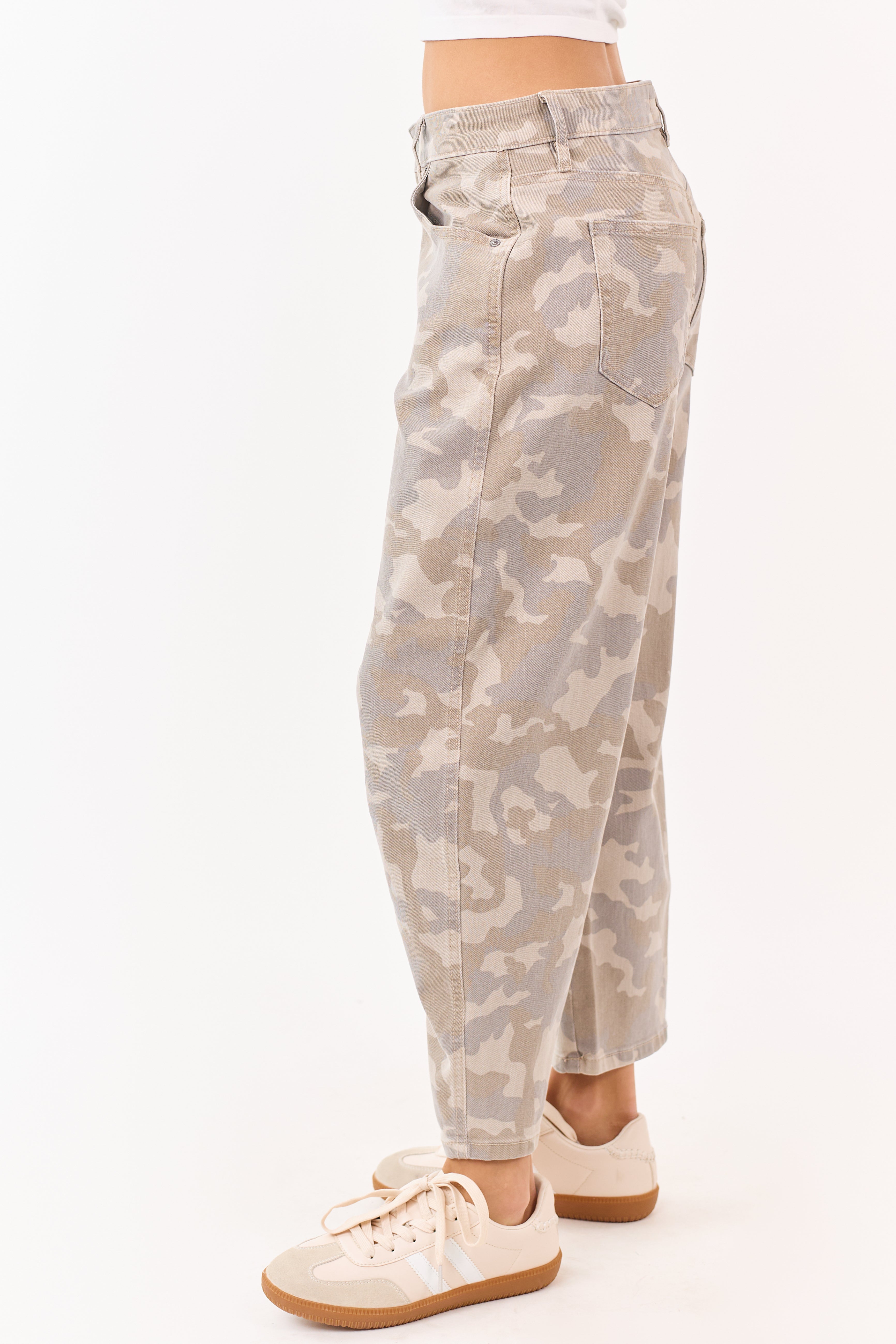 Hidden Premium Oatmeal Camo Low Slung Barrel Jeans