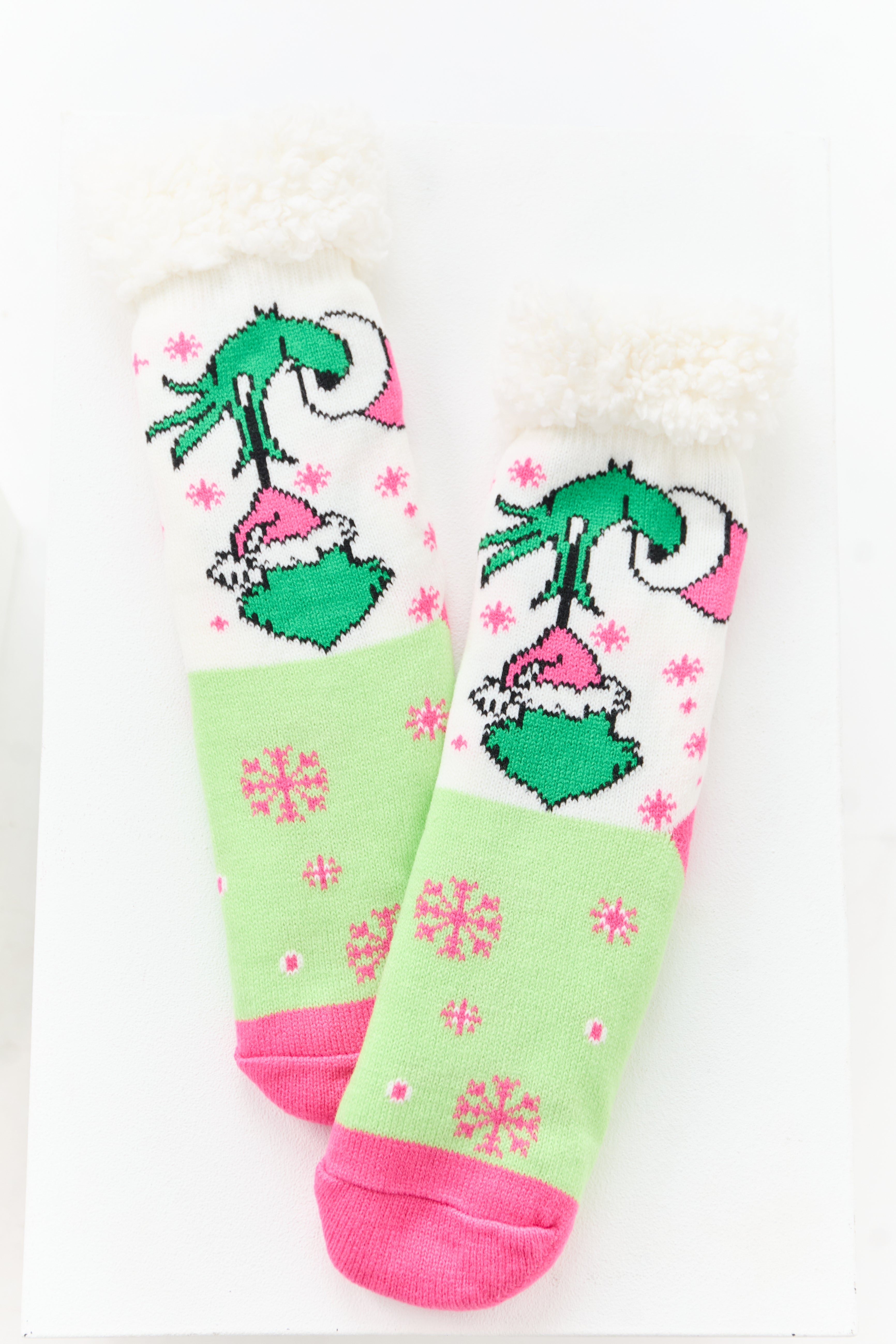 Ivory Holiday Pattern Sherpa Lined Grip Socks