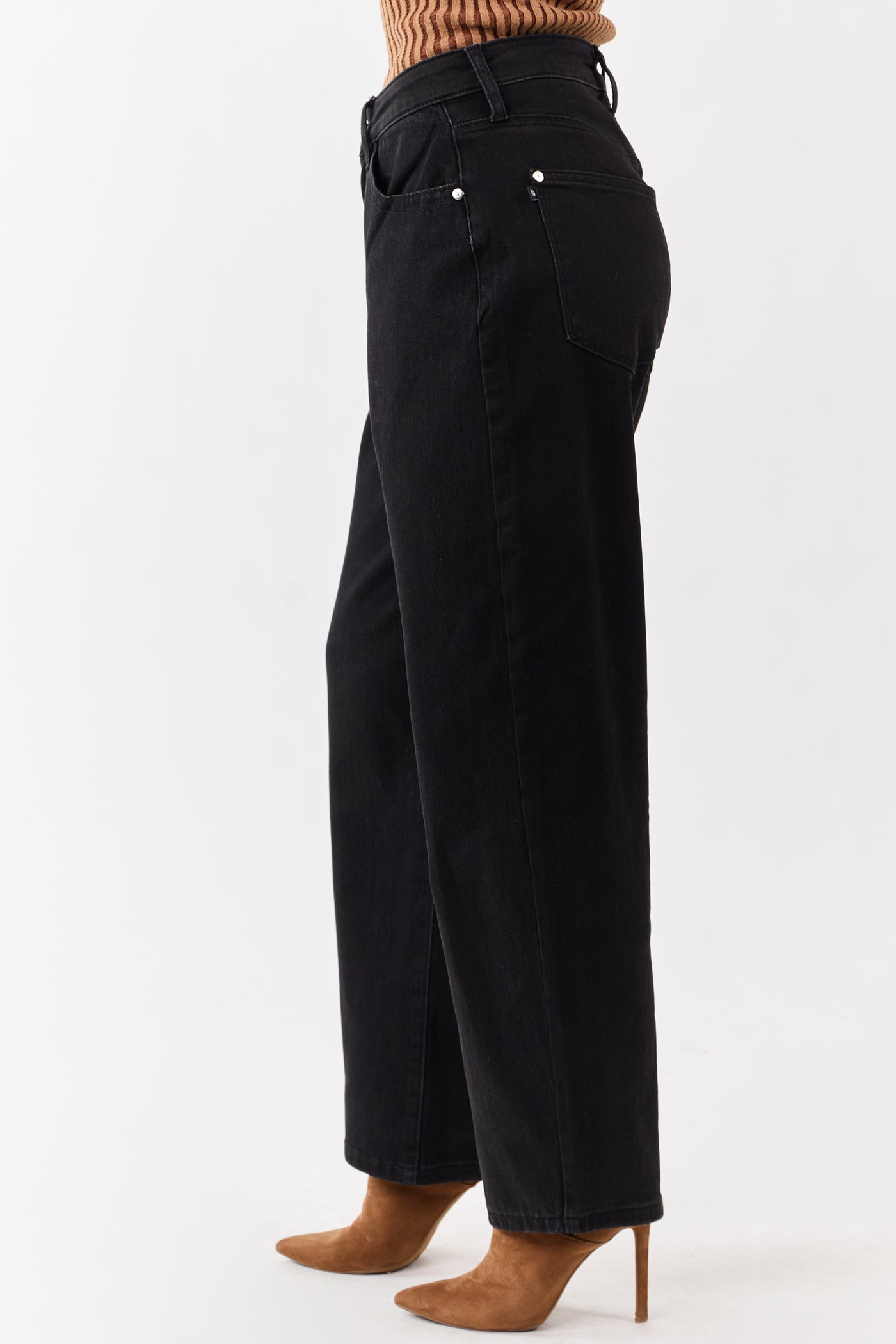 Judy Blue Black Washed High Rise Barrel Jeans