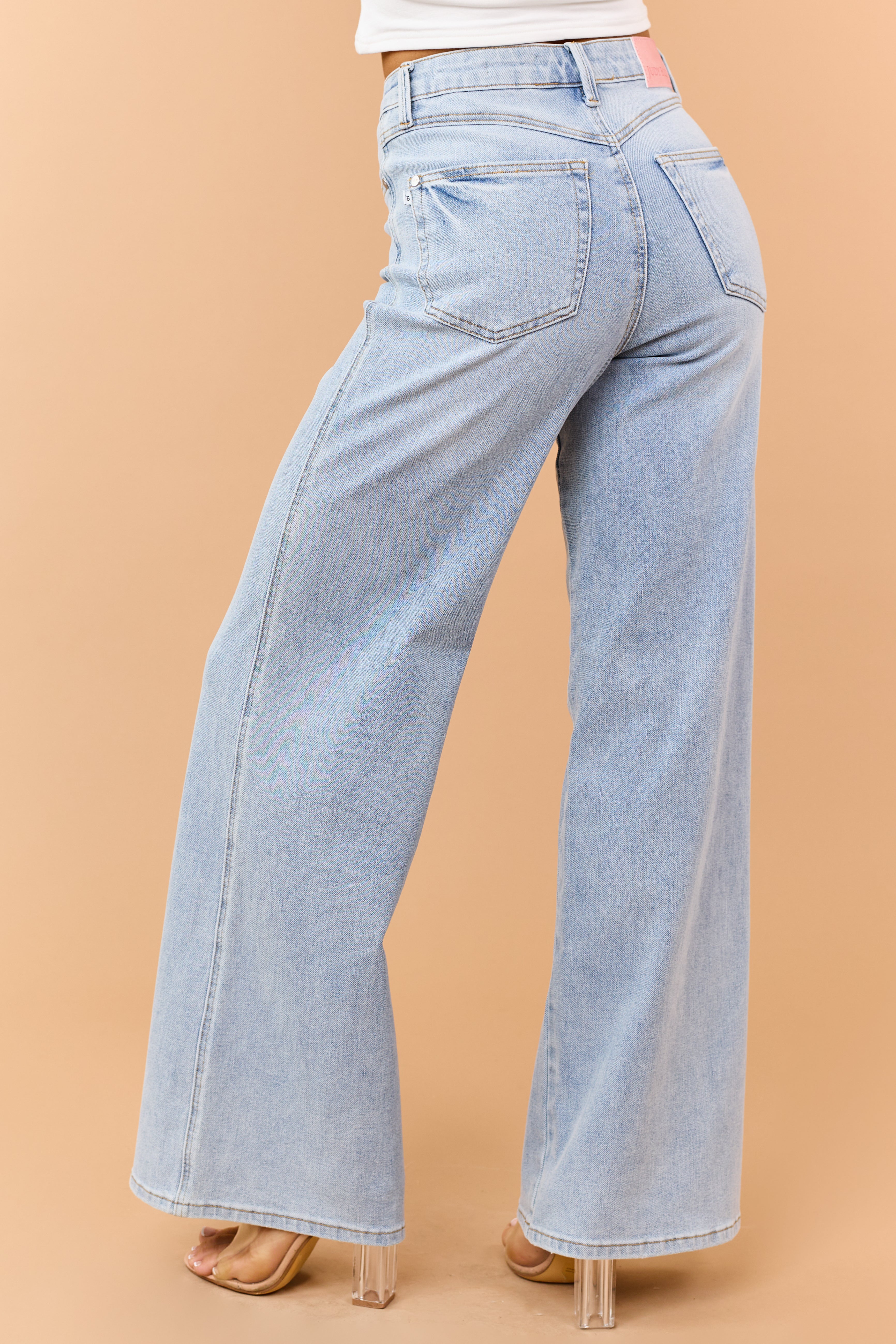 Judy Blue Light Wash Wide Leg Tummy Control Jeans