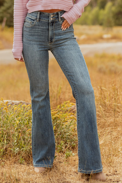 Judy Blue Medium Double Button Stretchy Flare Jeans