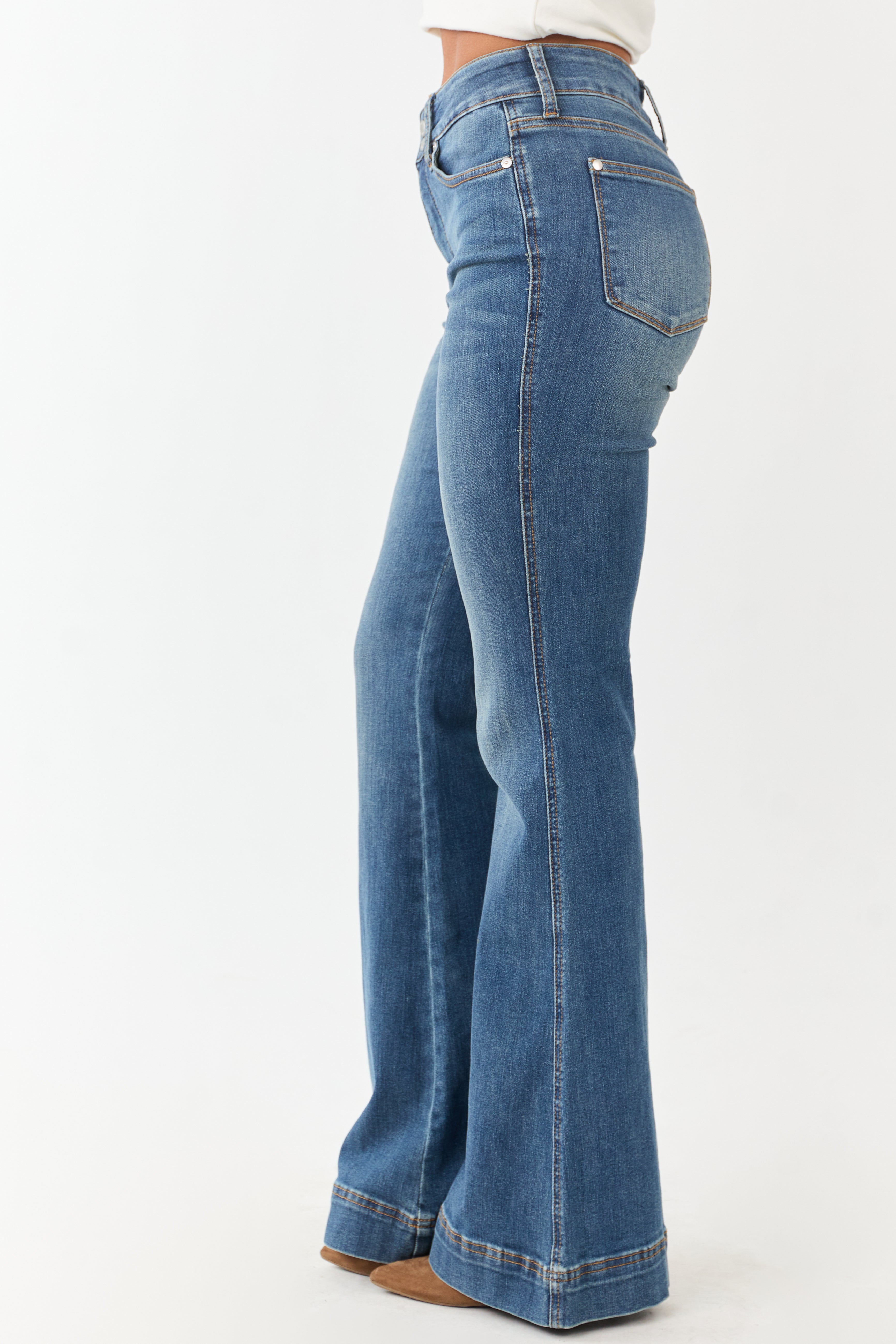 Judy Blue Medium Stretchy Tummy Control Flare Jeans