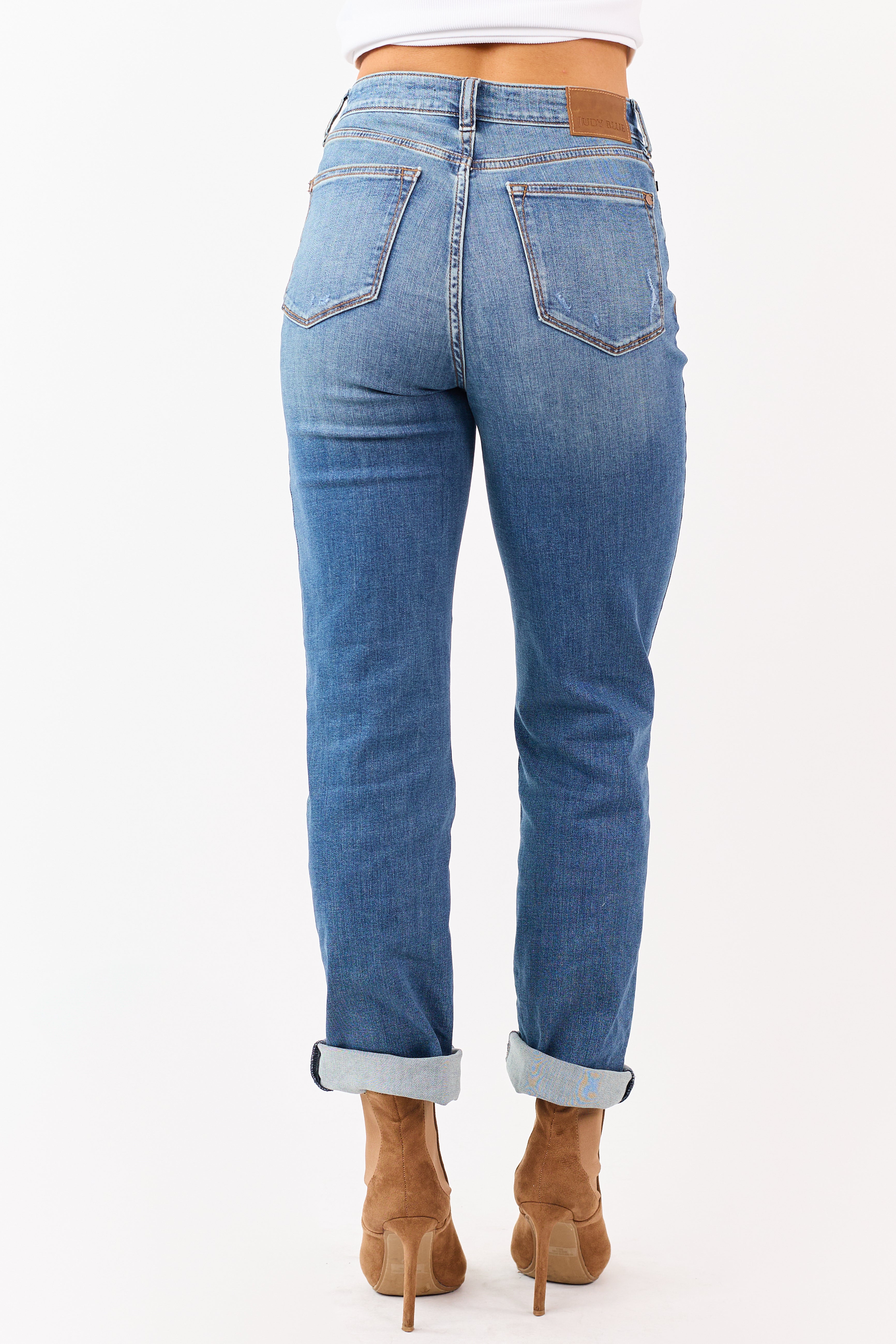 Judy Blue Medium Wash Stretchy Straight Jeans
