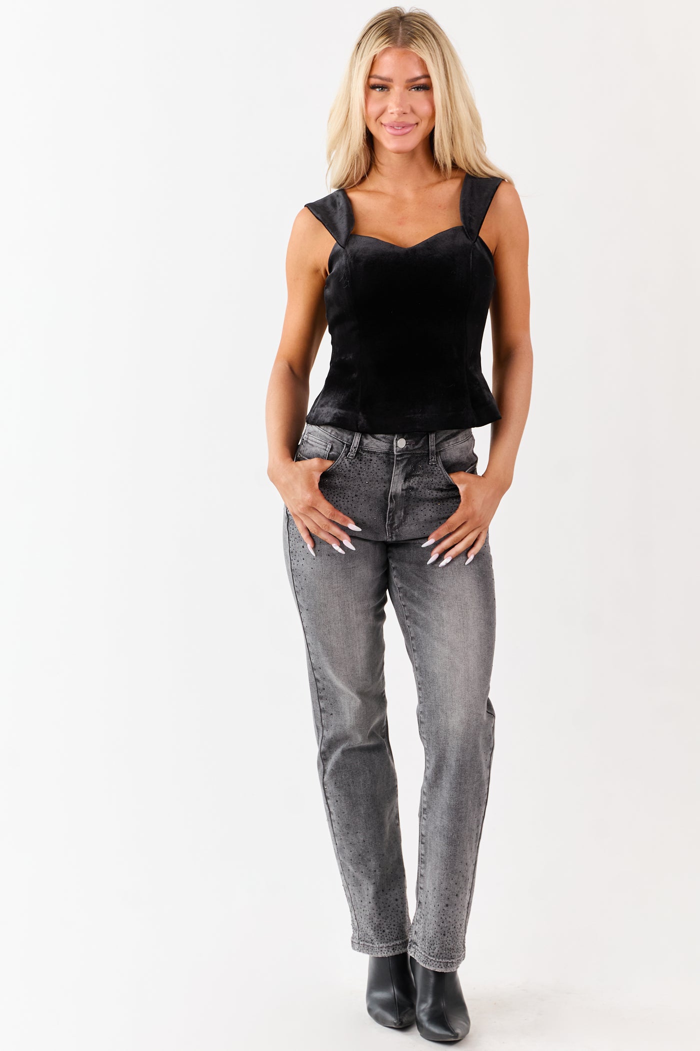 Judy Blue Stone Rhinestone Detail Straight Jeans