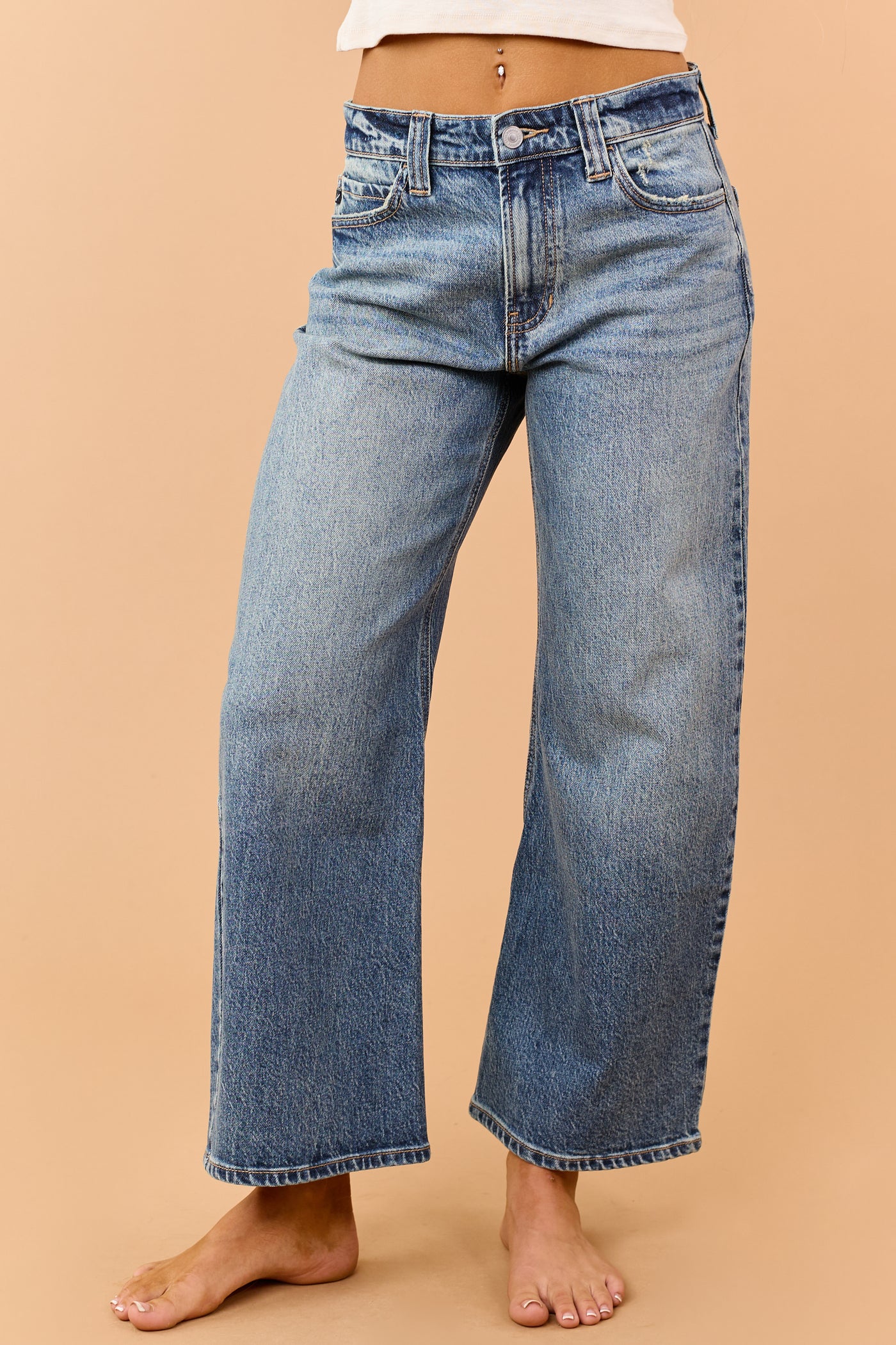 KanCan Dark Wash Loose Mid Rise Barrel Leg Jeans
