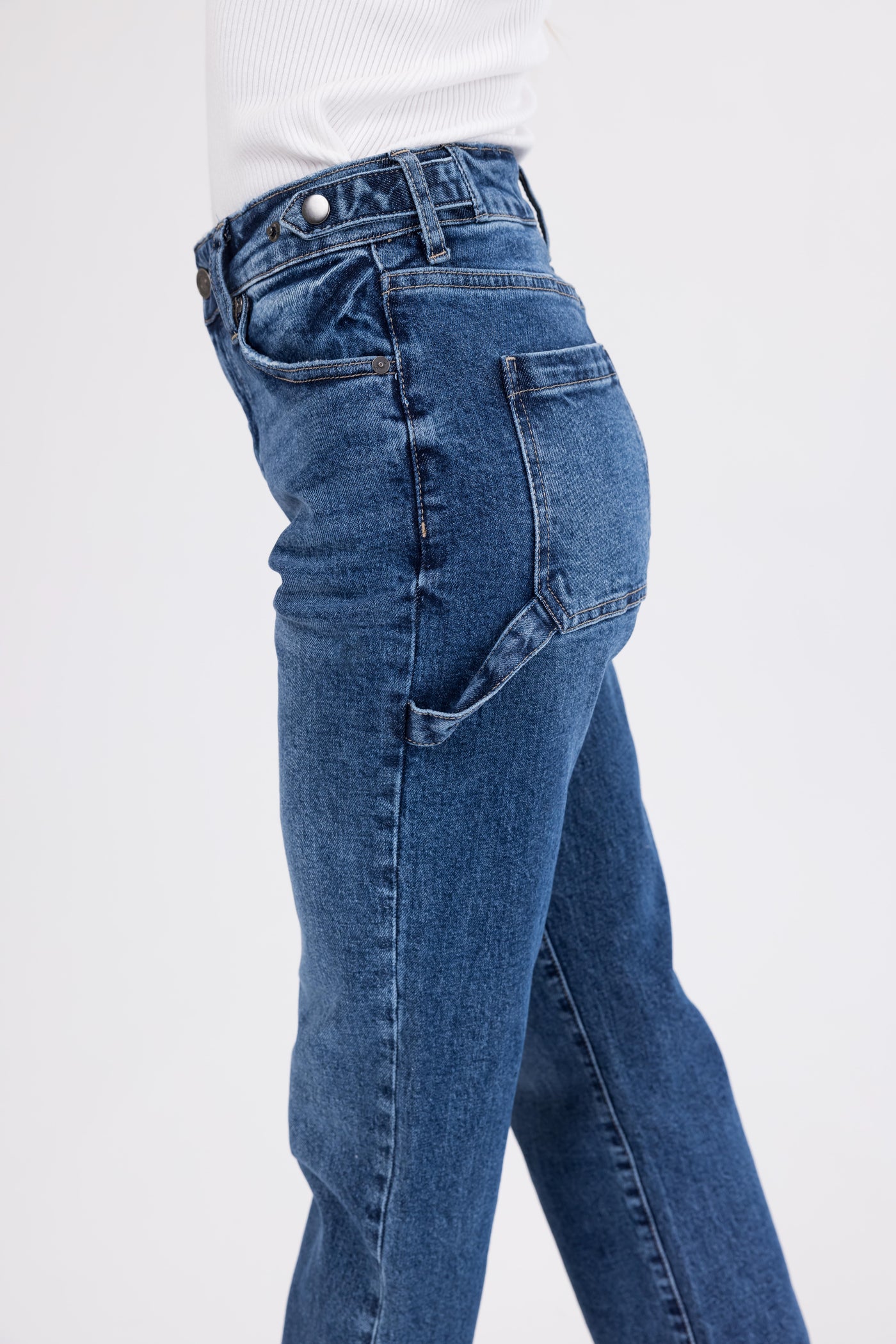 KanCan Medium Straight Leg High Rise Ankle Length Jeans