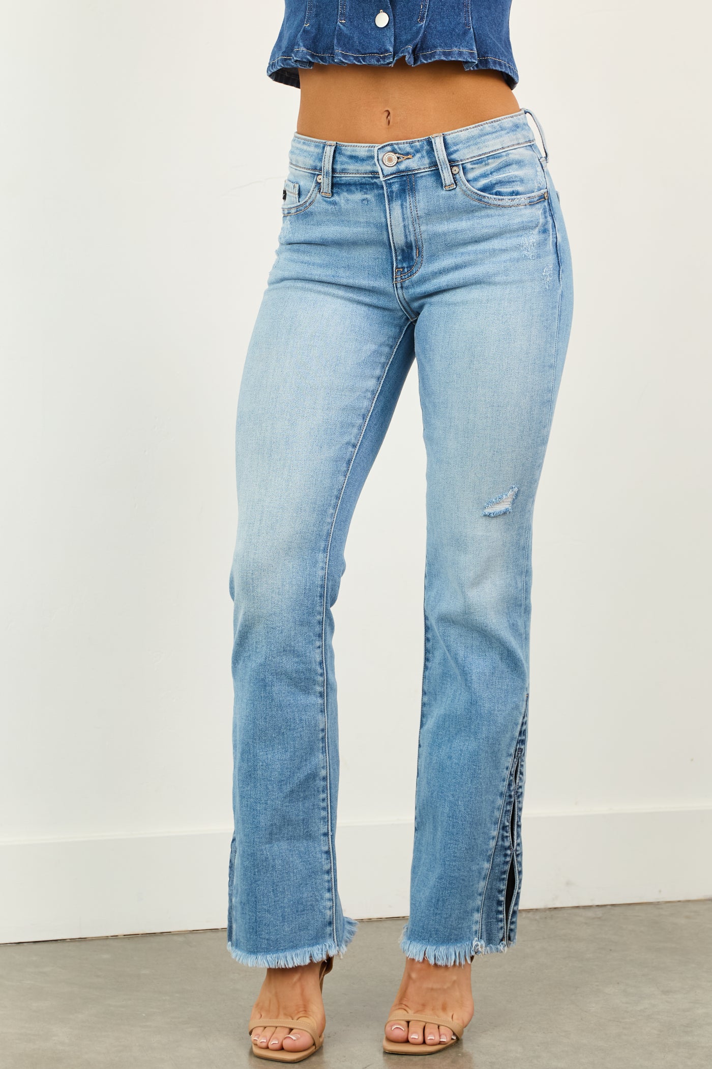 KanCan Medium Wash Slit Hem Stretchy Bootcut Jeans