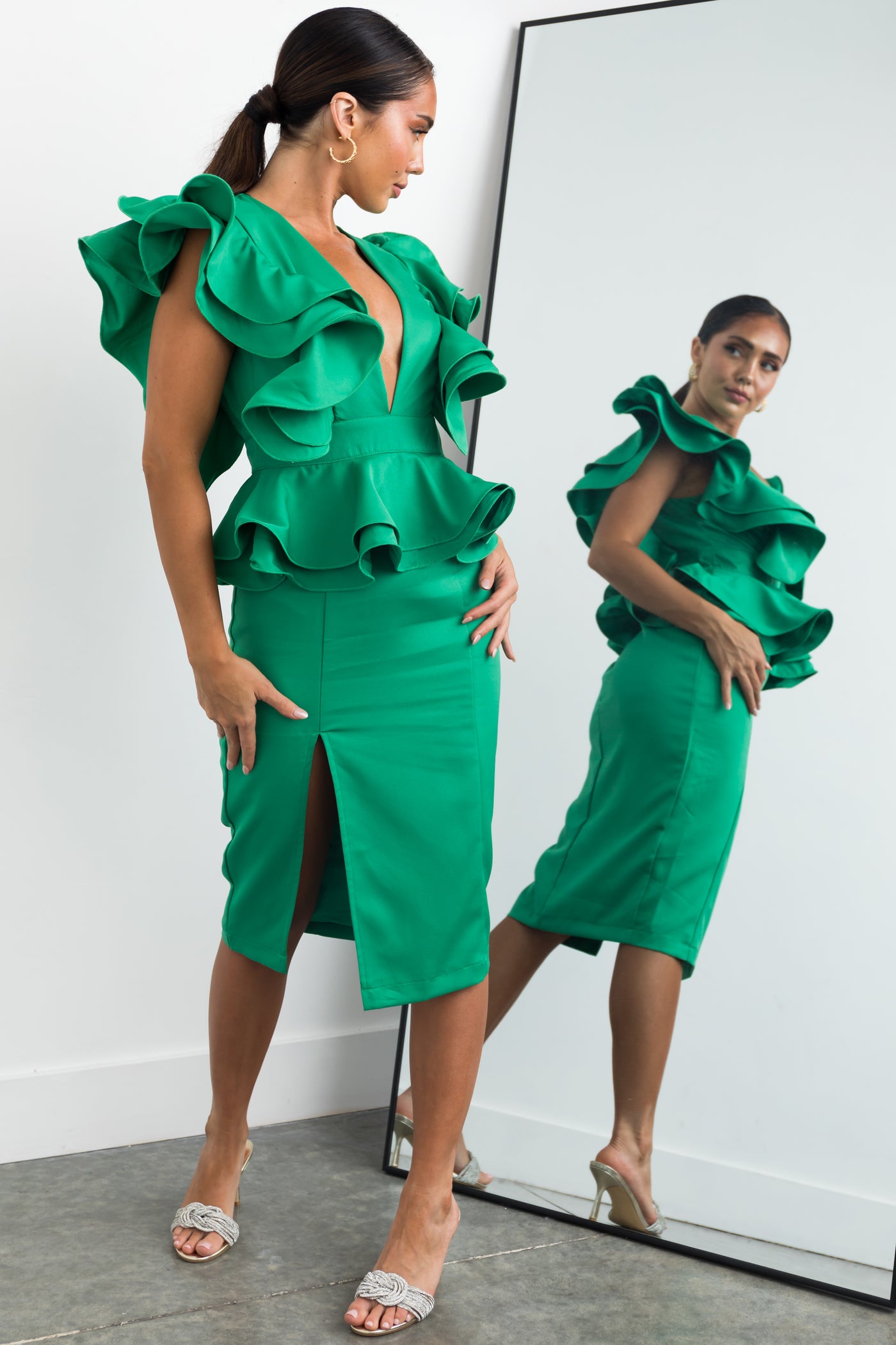Lush Greenery V-Neck Midi Dress Lush Greenery V-Neck Midi Dress