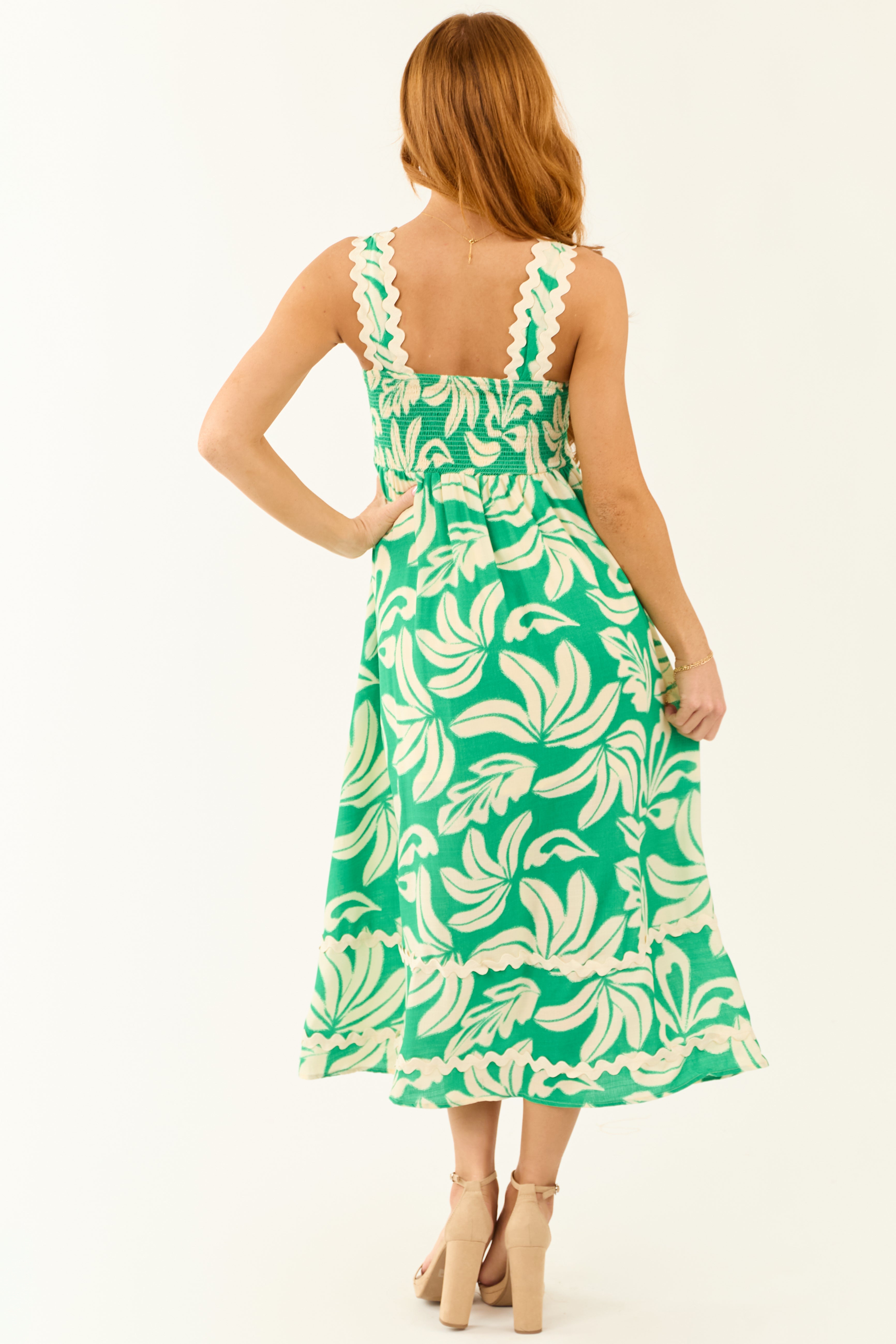 Kelly Green and Cream Tropical Leaf Print Midi Dress
