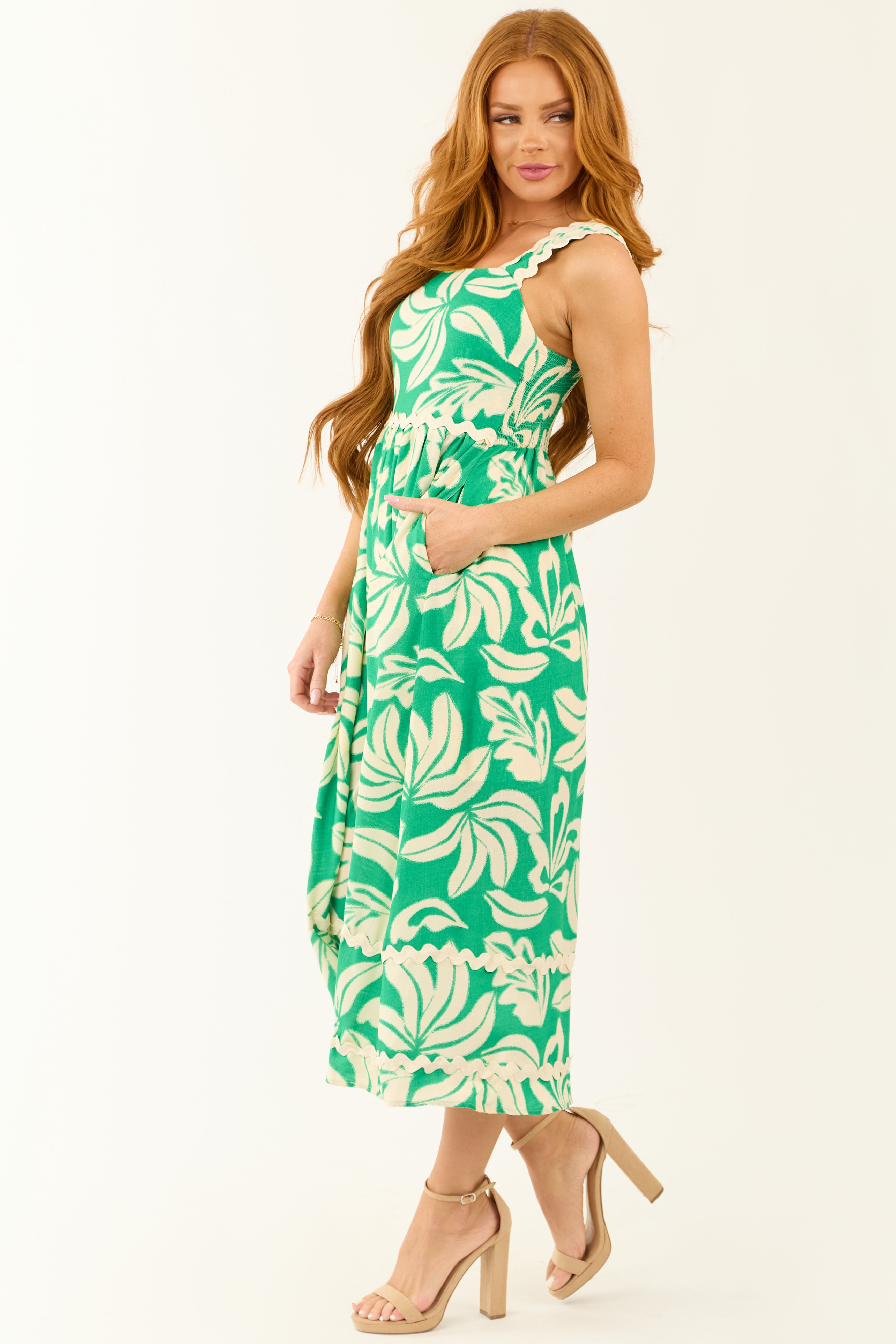 Kelly Green and Cream Tropical Leaf Print Midi Dress