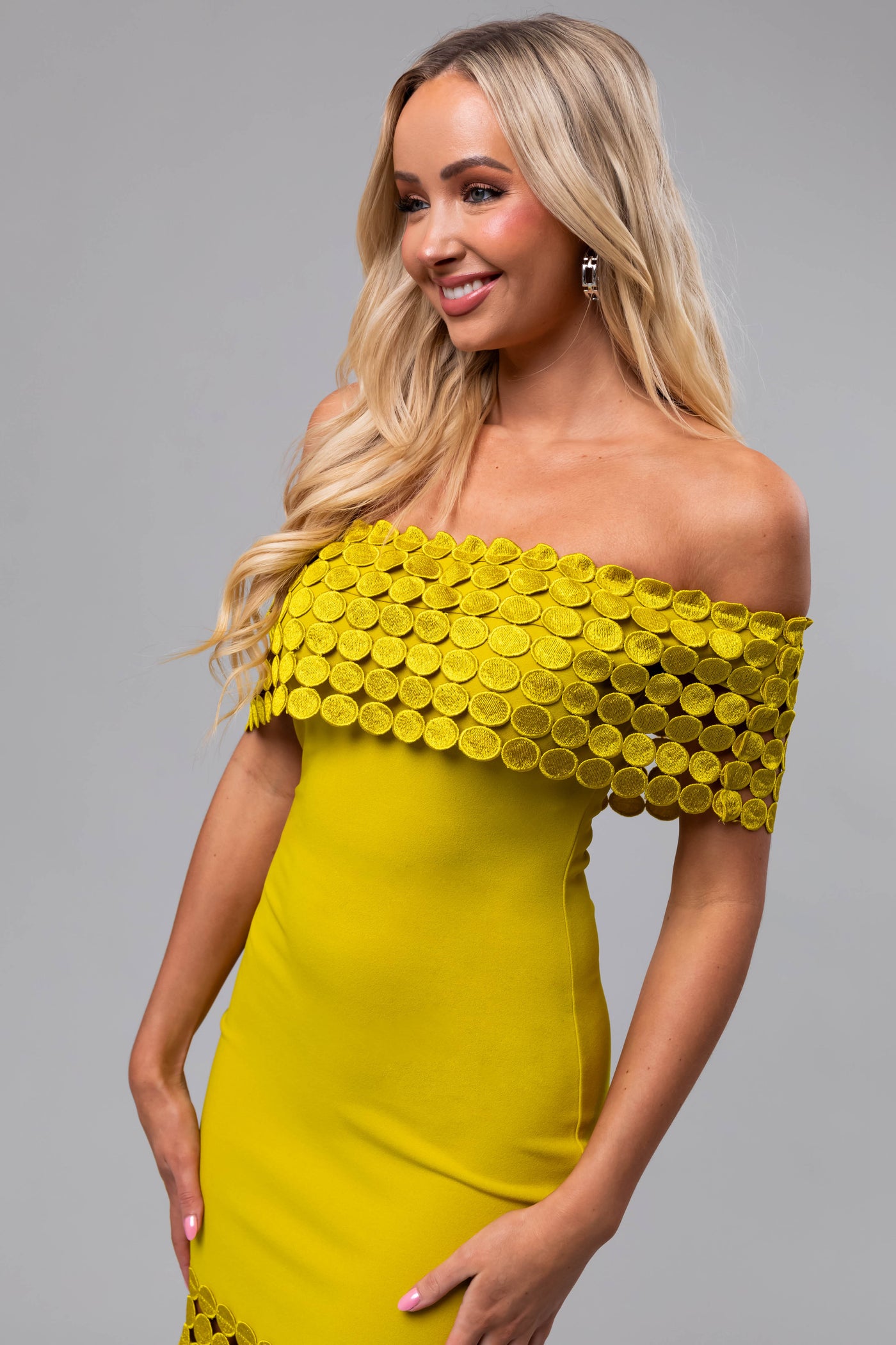 lime crochet dress Retrofte Women's Roseline Metallic Crochet Halter Dress - Metallic Kiwi