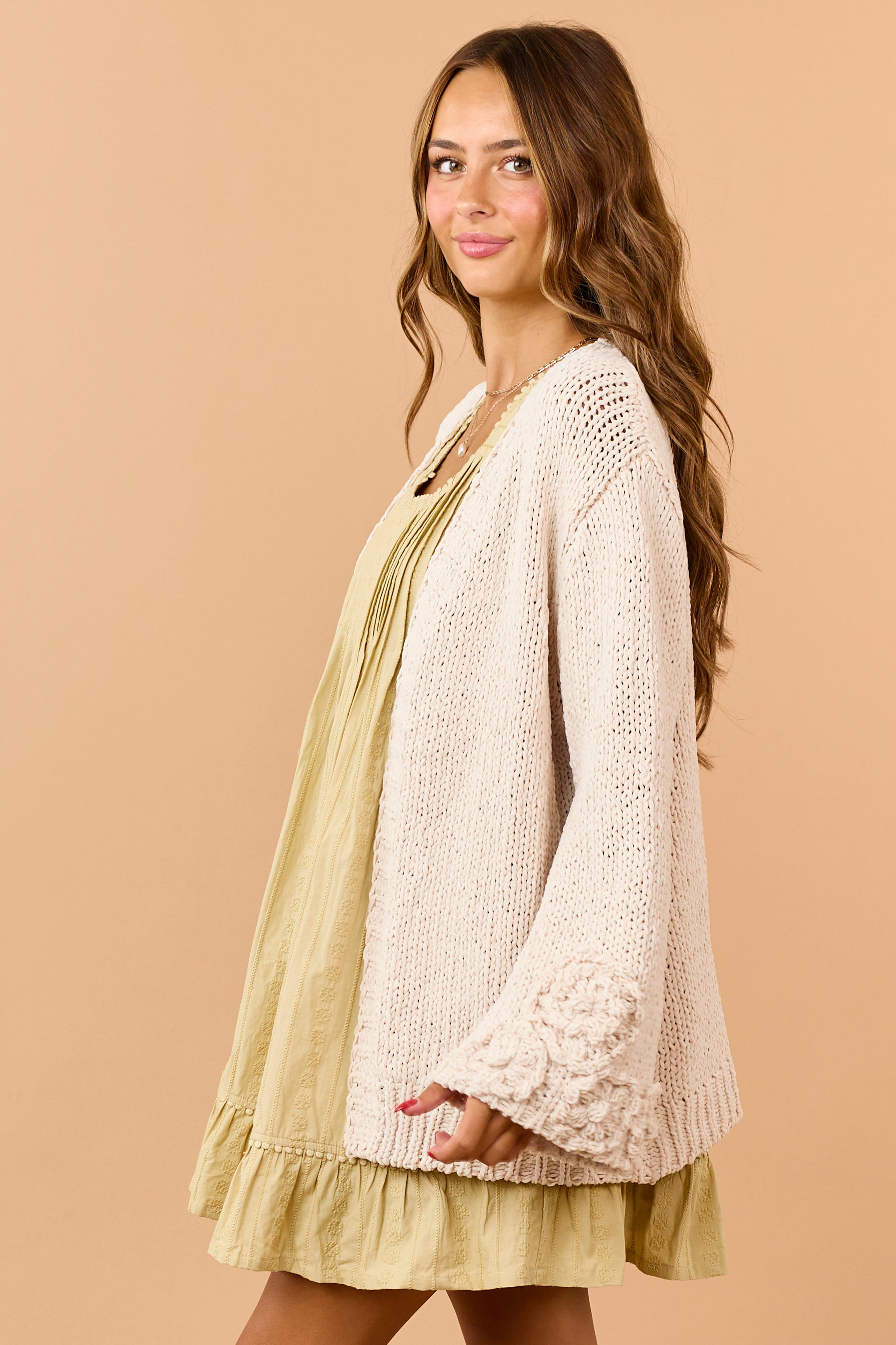 Light Beige Crochet Knit Floral Cuff Cardigan