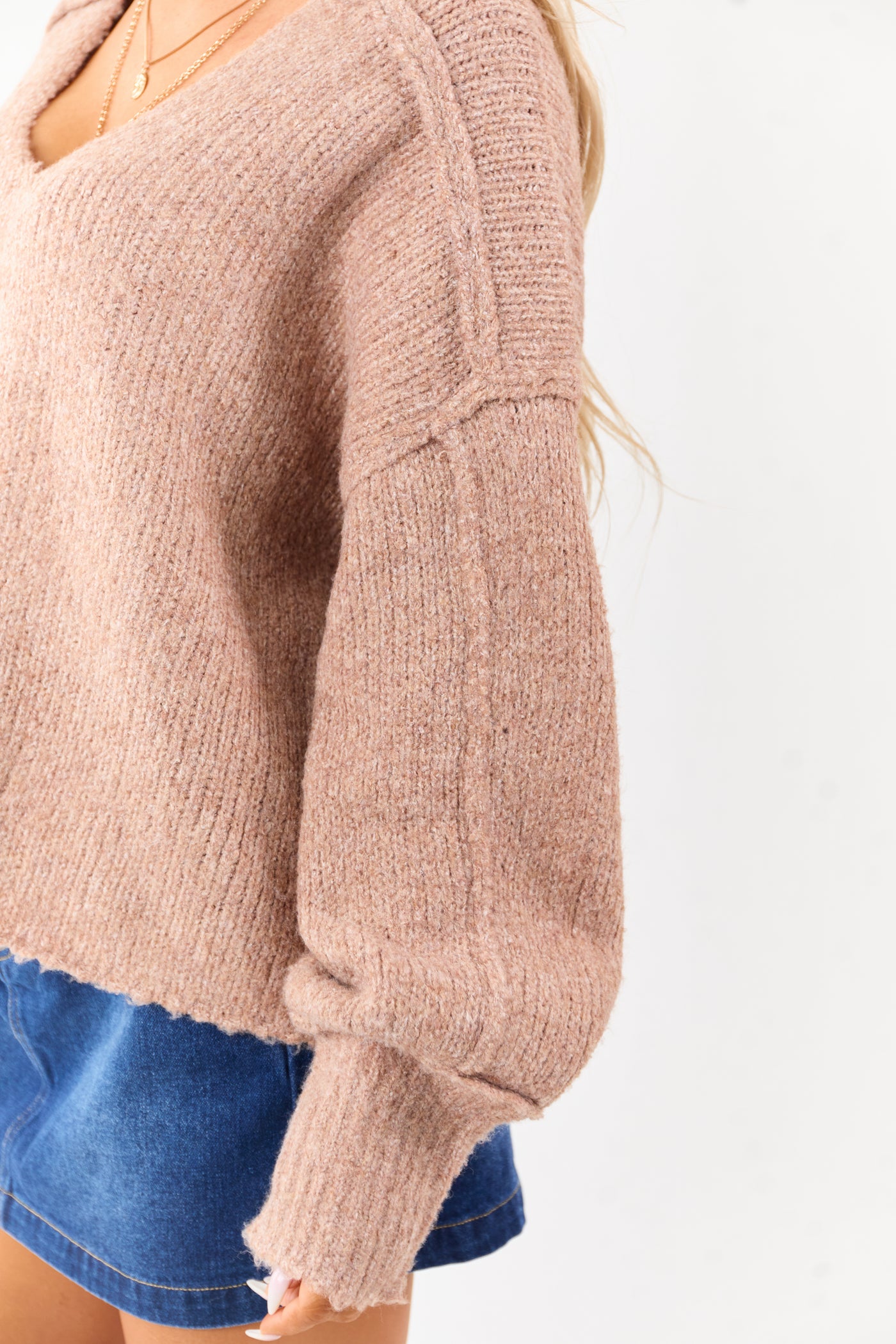 Light Chestnut Overseam Ribbed Knit Sweater
