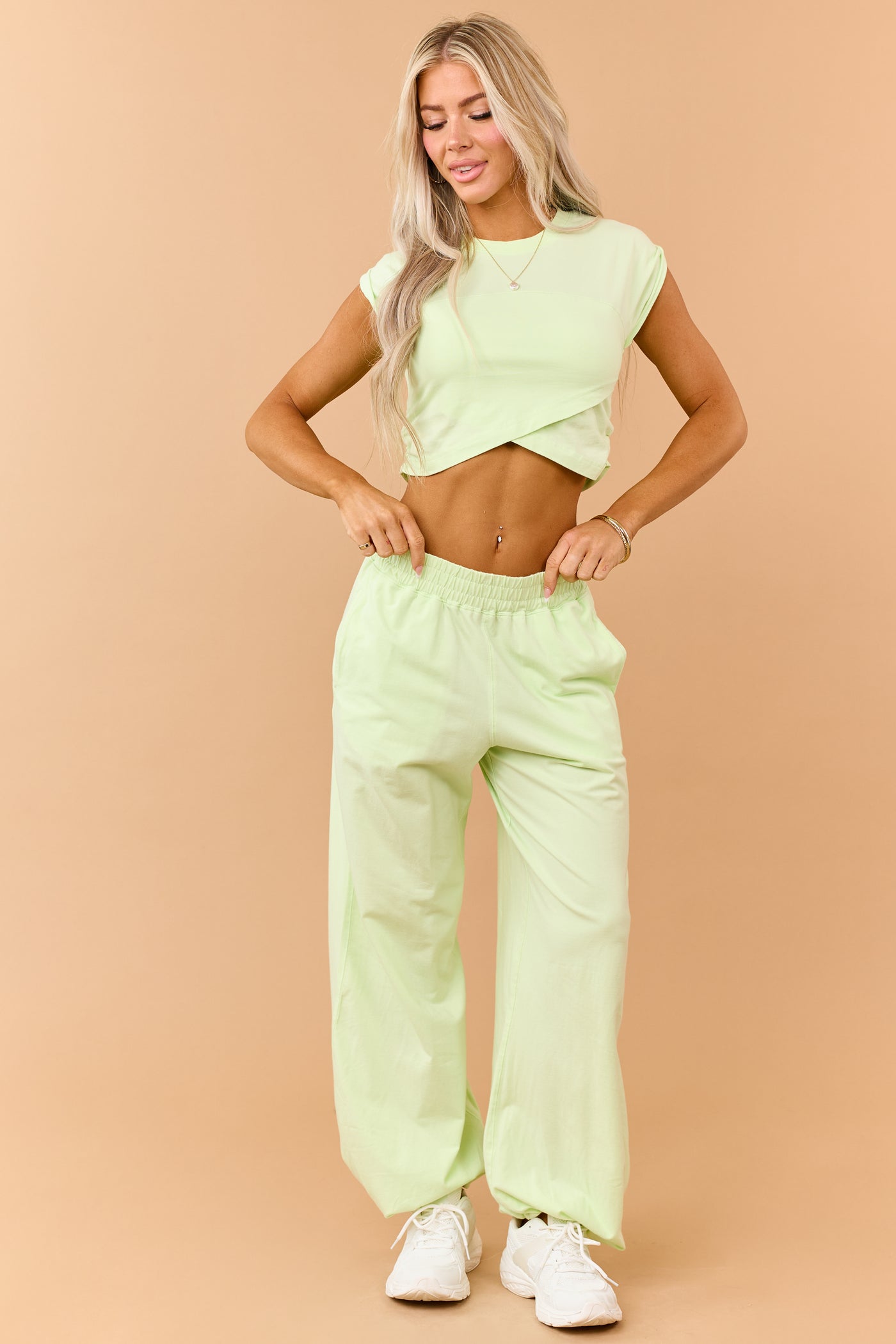 Light Kiwi Ruched Cotton Knit Top and Pants Set