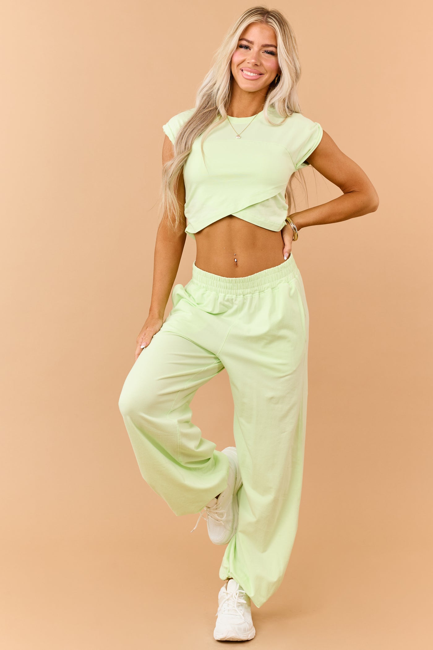 Light Kiwi Ruched Cotton Knit Top and Pants Set