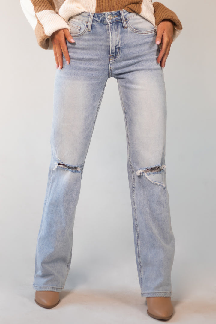 Light Wash 90s Vintage Flare Distressed Jeans