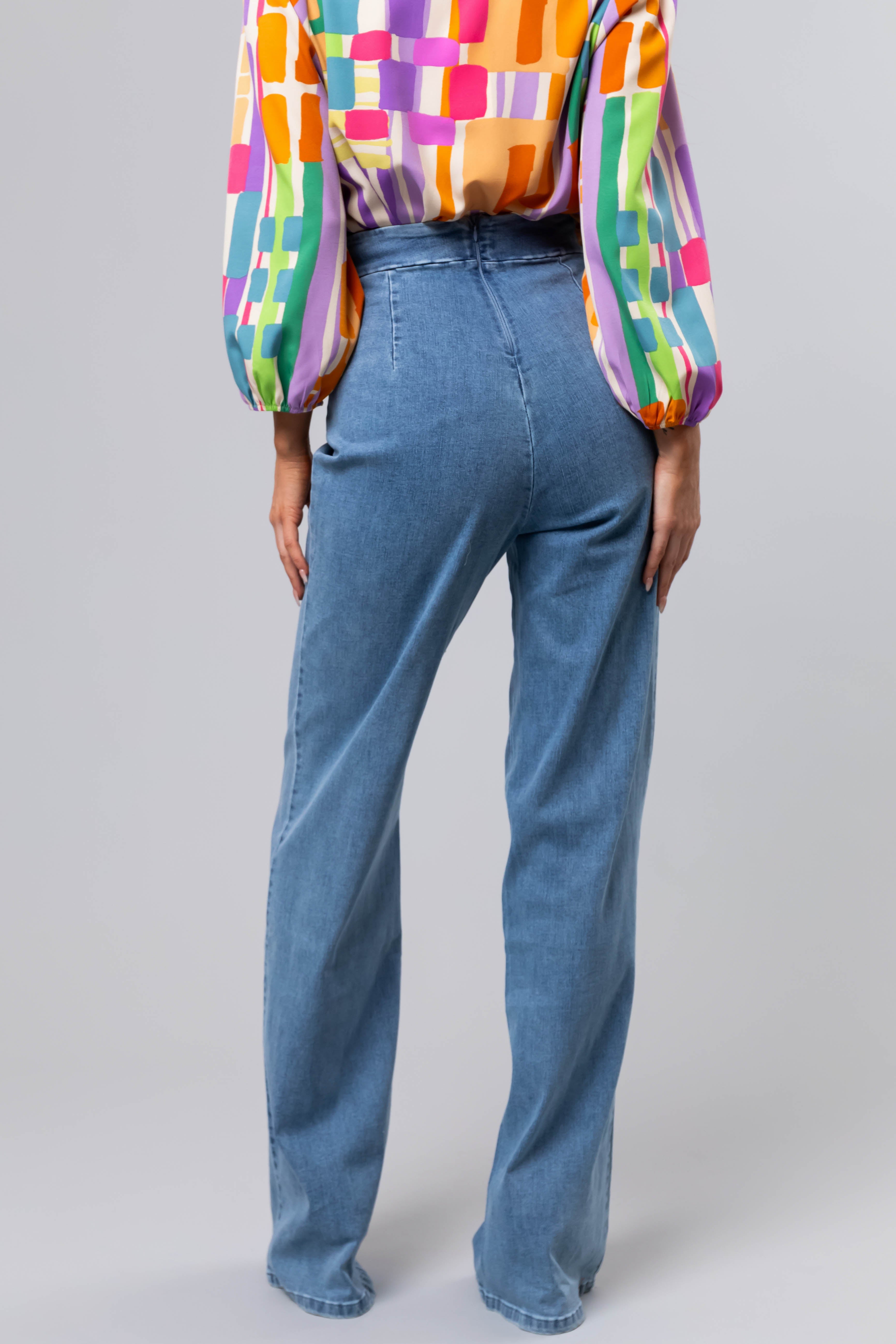 パンツ gold/ DENIM PANTS VINTAGE WASHED Light Wash Denim High Waisted Gold Belt Pants | Lime Lush Boutique