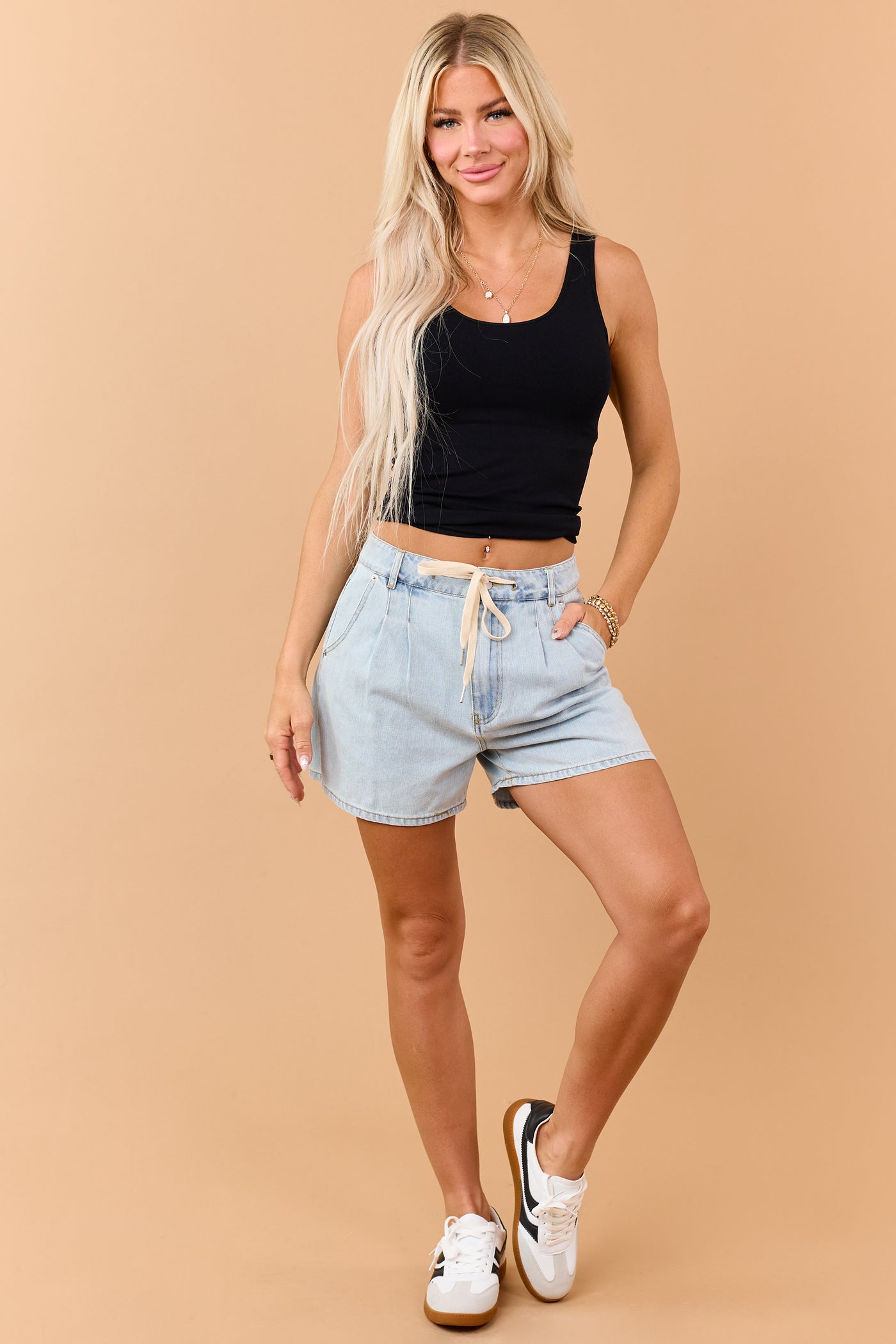 Light Wash Drawstring Pleated Denim Shorts