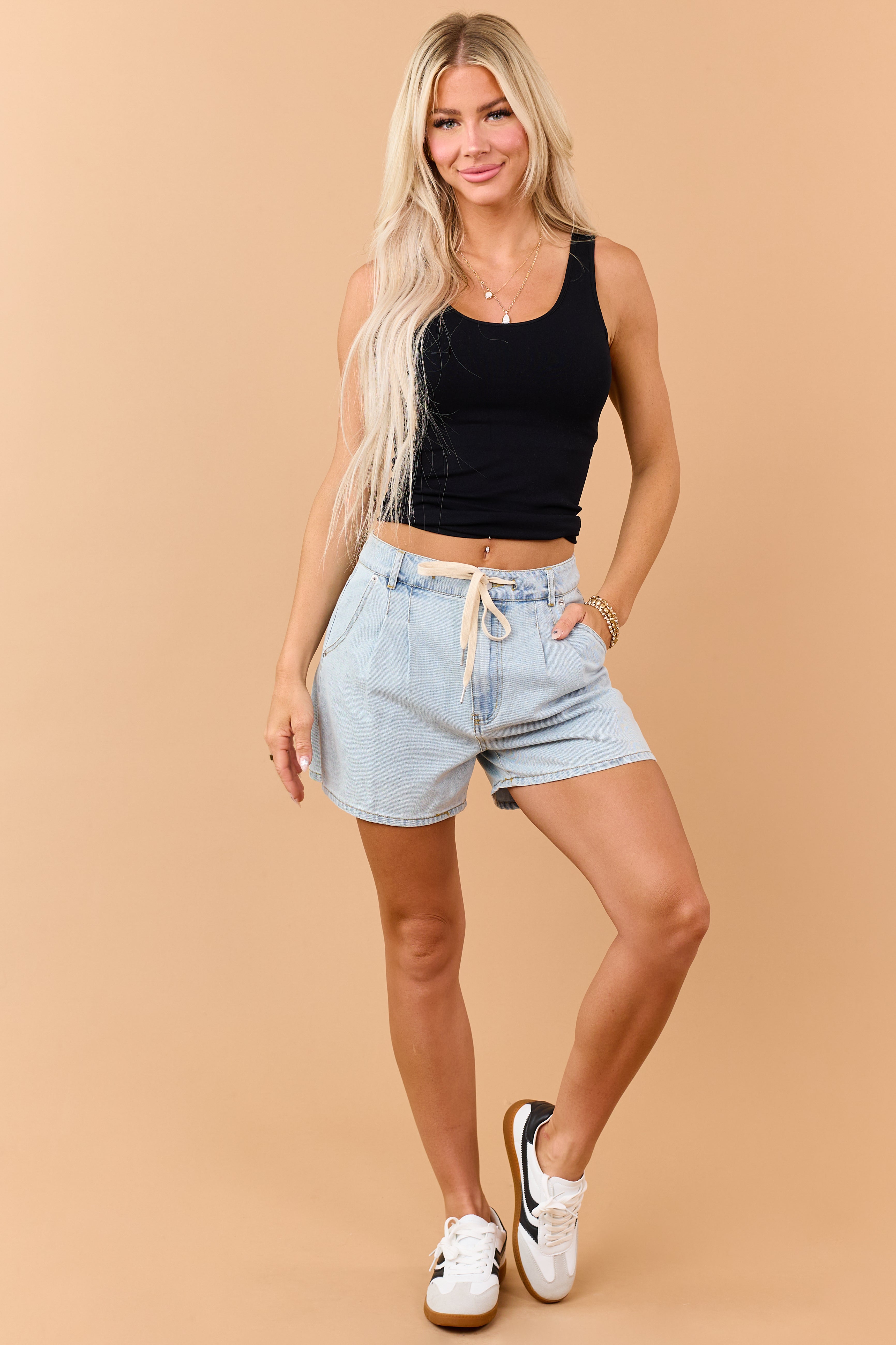 Light Wash Drawstring Pleated Denim Shorts