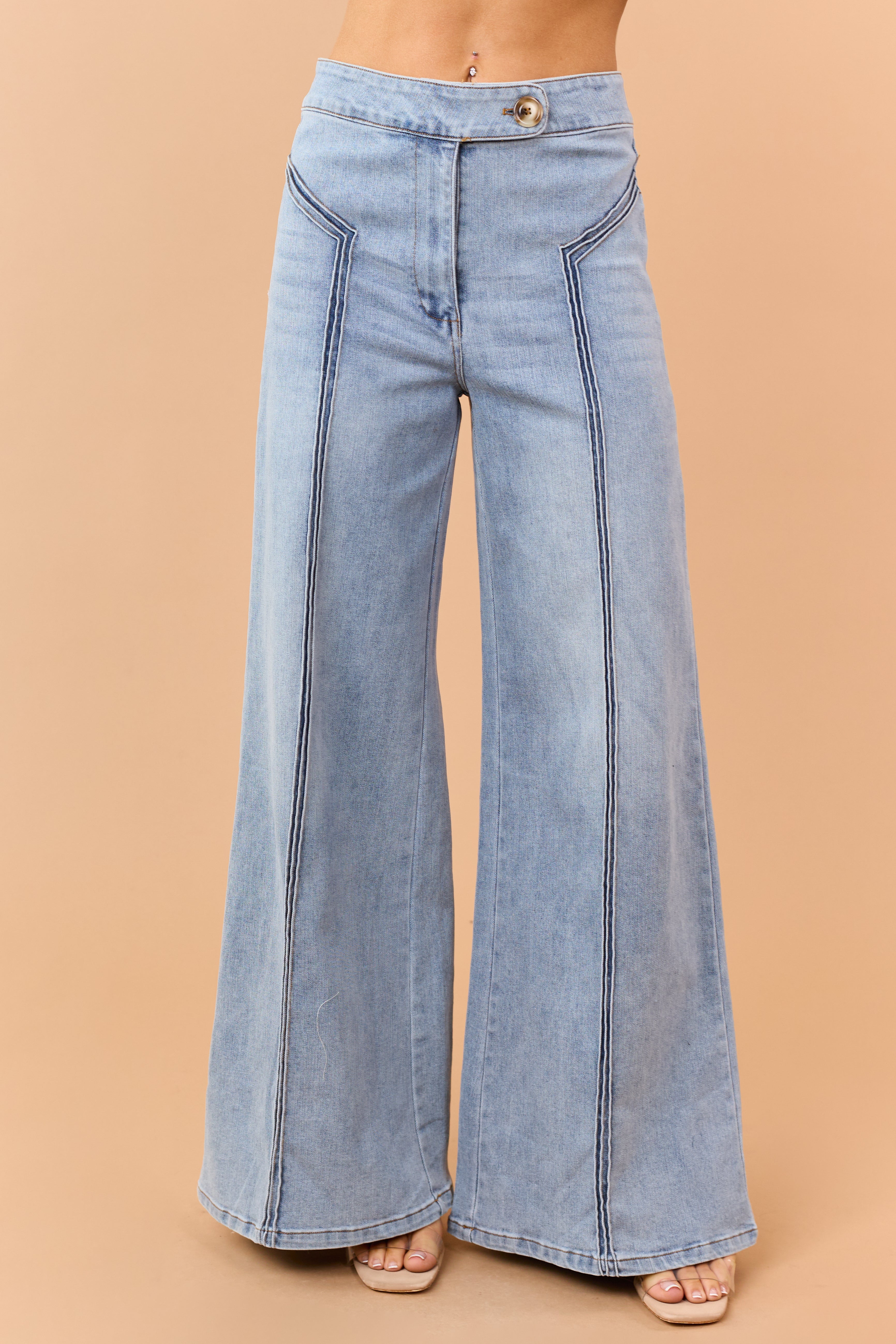 Light Wash High Rise Stretchy Wide Leg Jeans