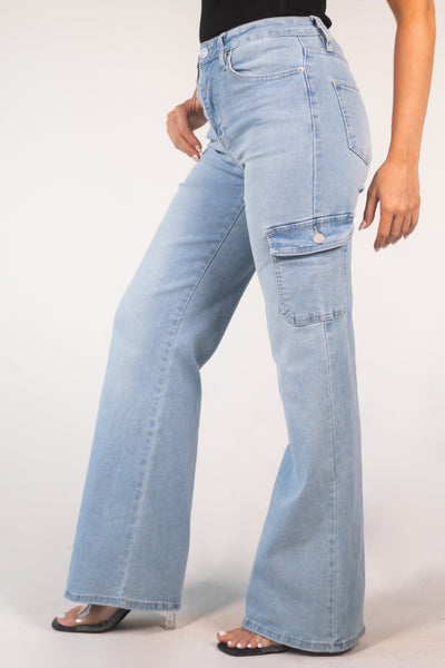 Light Wash High Rise Wide Leg Cargo Jeans
