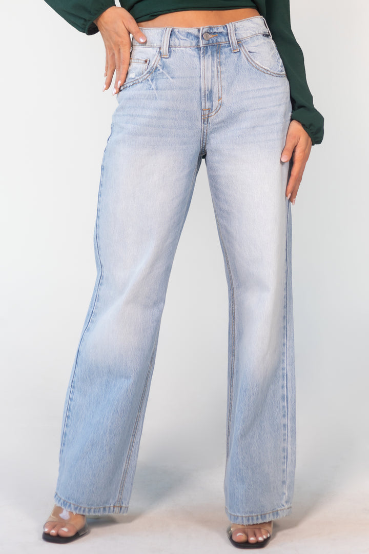 Light Wash Vintage Low Rise Loose Fit Jeans
