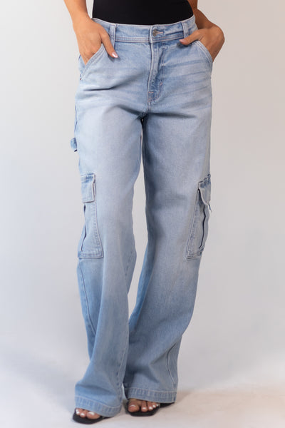 Light Wash Vintage Relaxed Cargo Jeans
