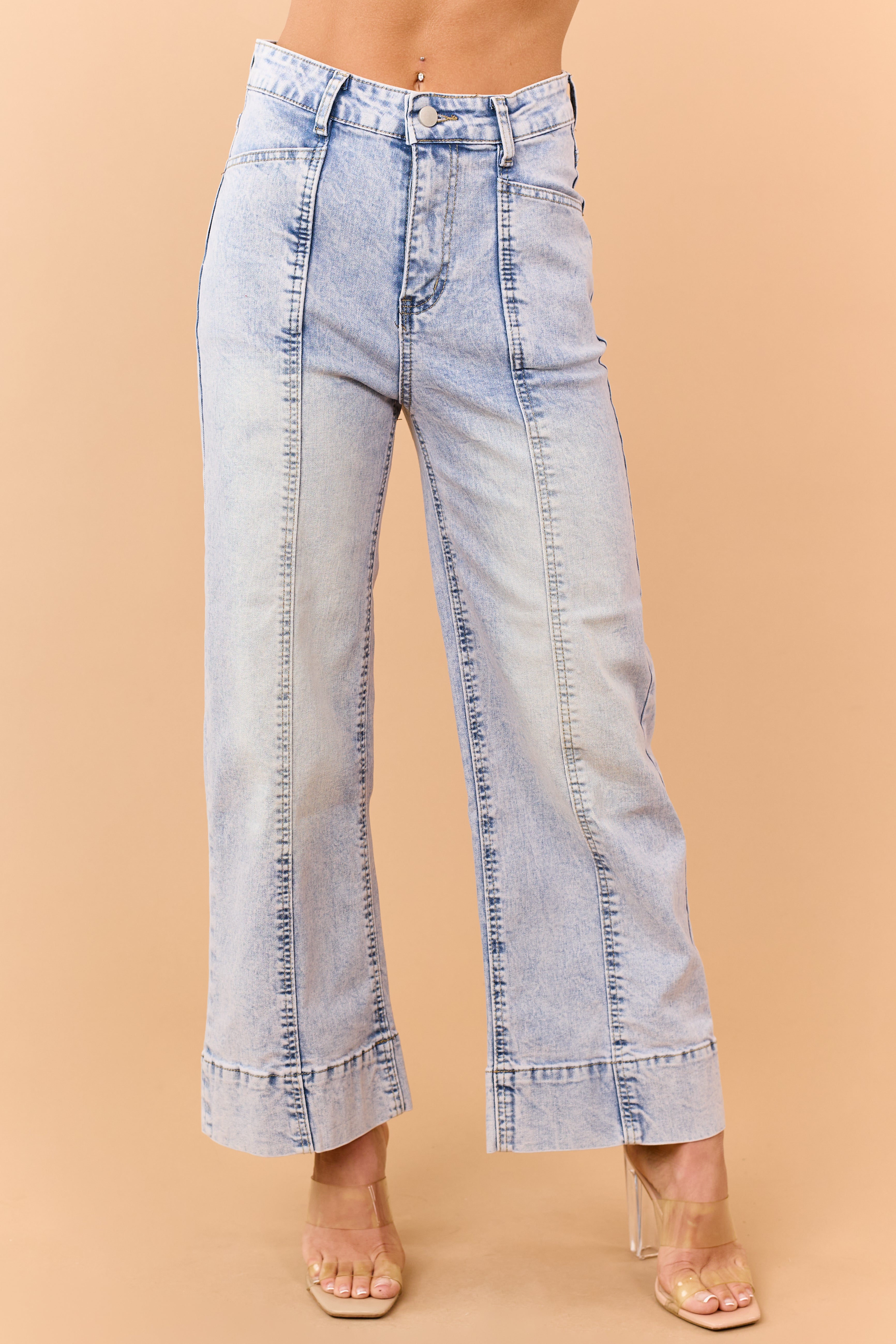 Light Wash Wide Leg Crop Stretch Jeans