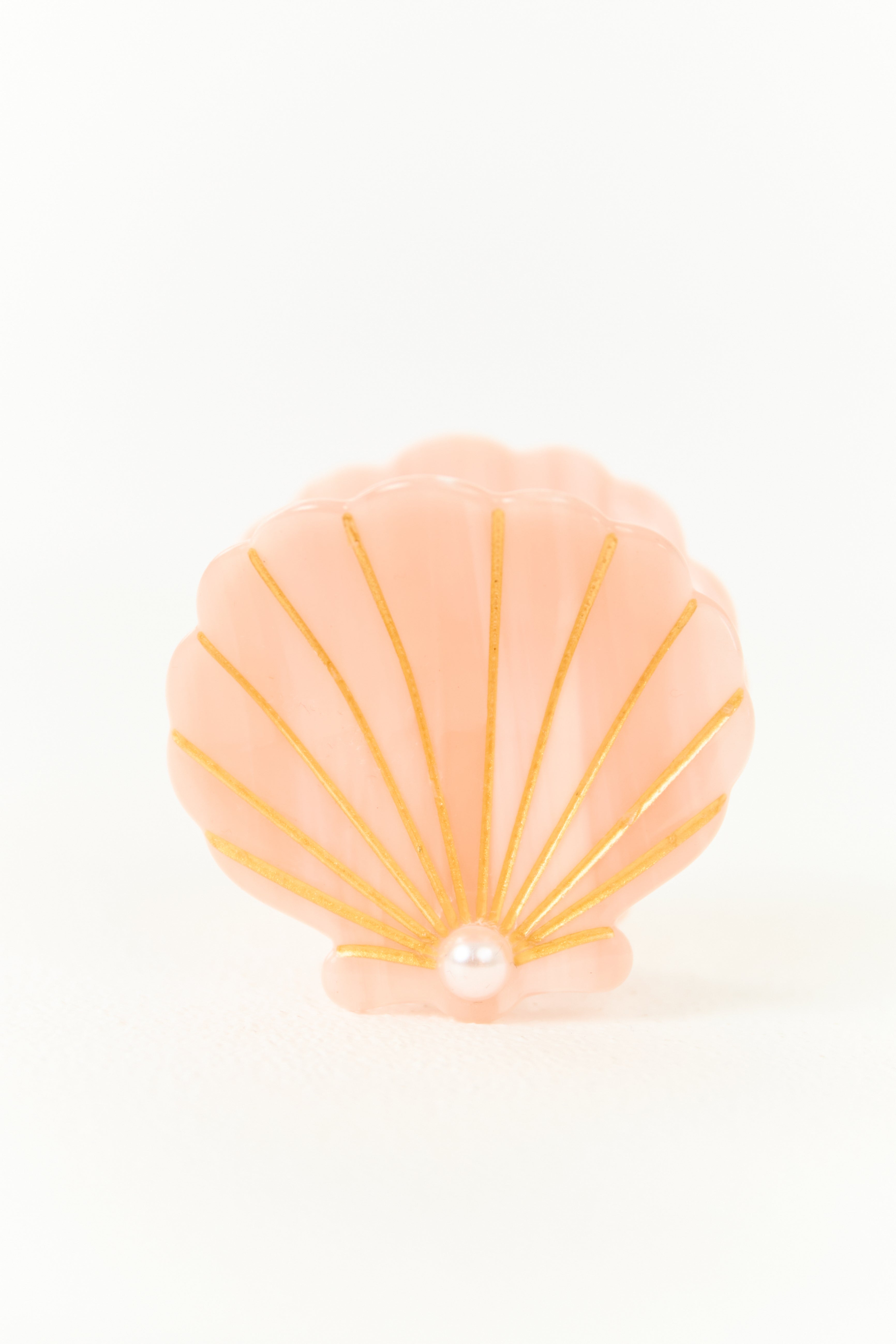 Light Coral Pearl Detail Seashell Claw Hair Clip