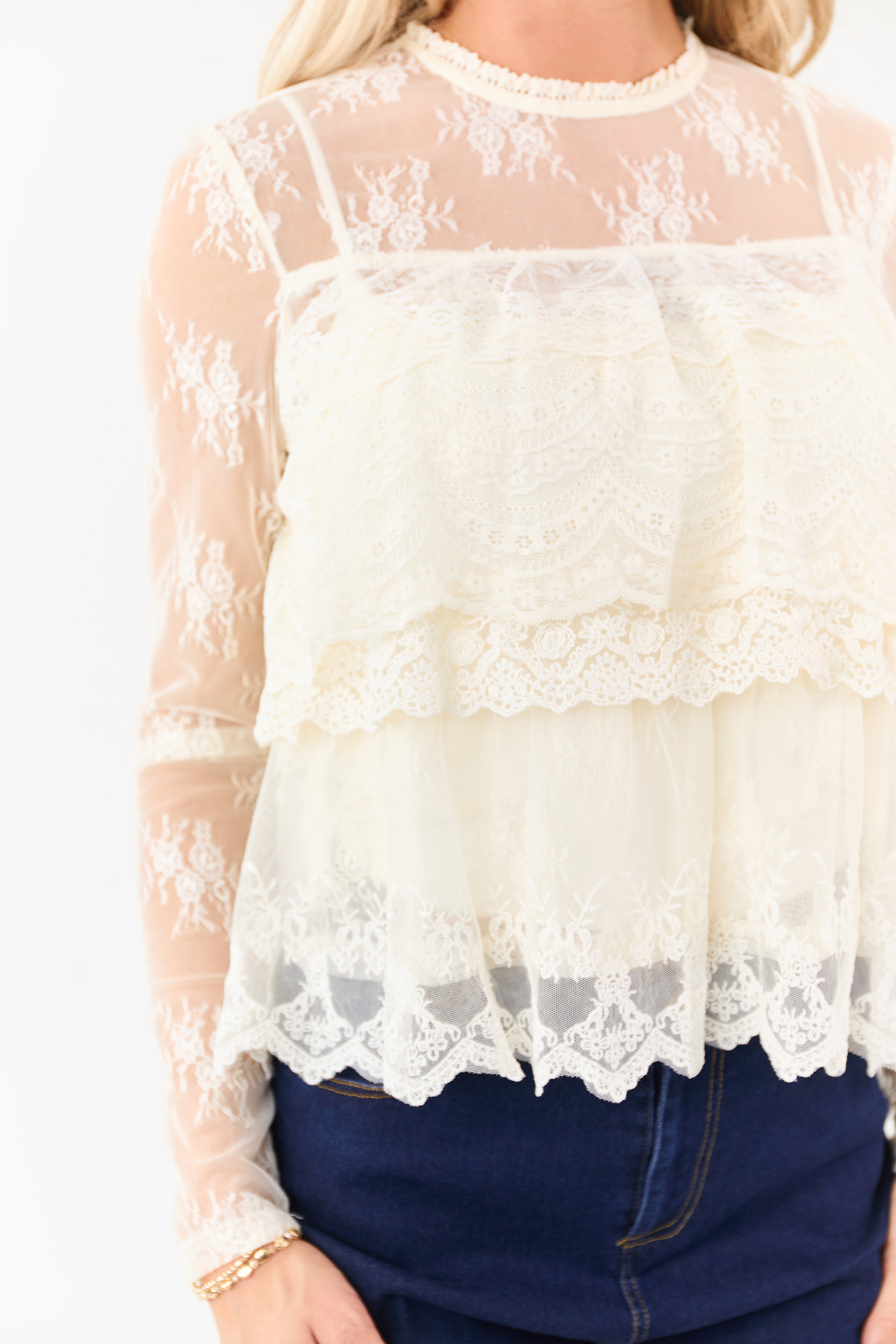 Listicle Cream Lace Tiered Ruffle Long Sleeve Top