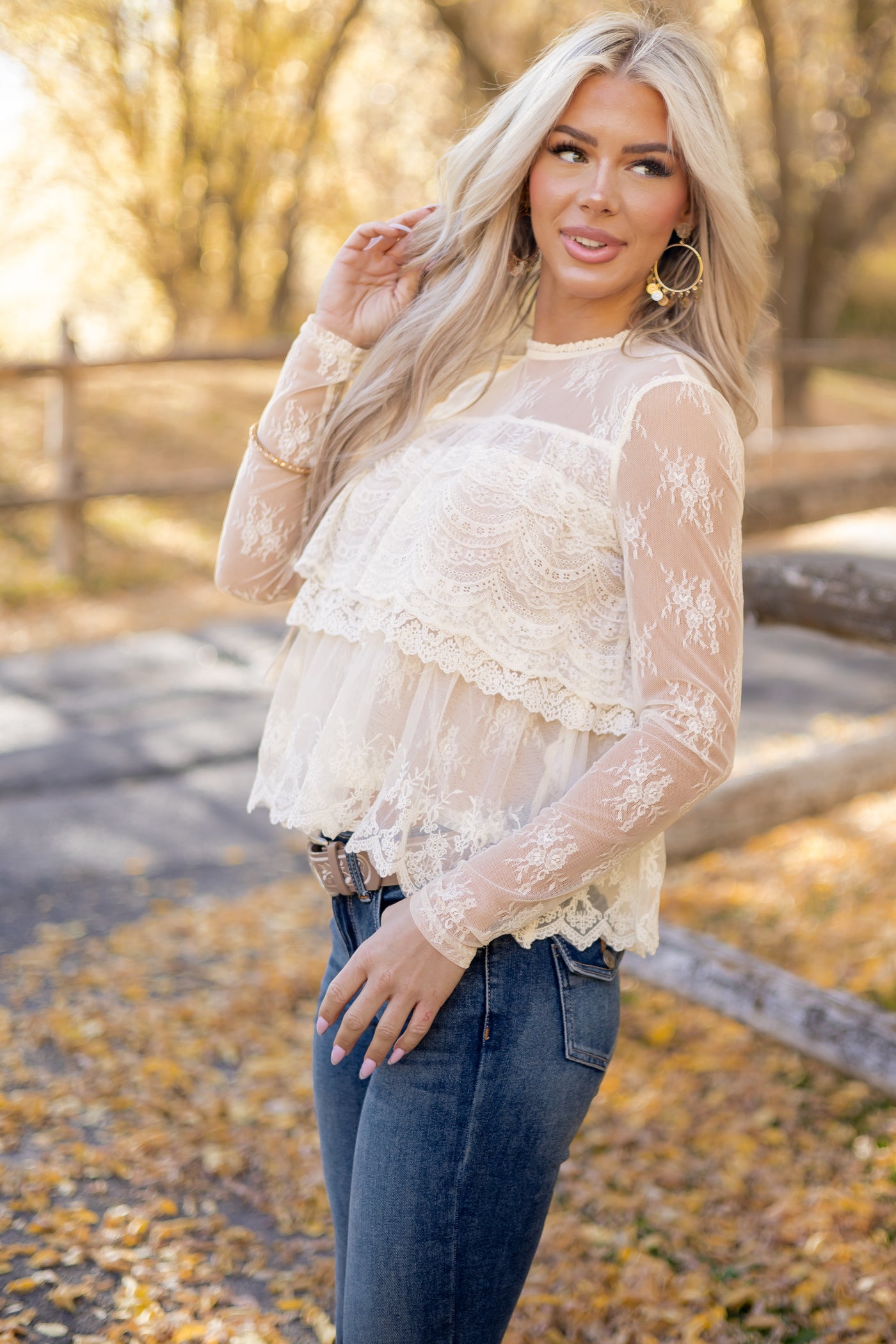 Listicle Cream Lace Tiered Ruffle Long Sleeve Top