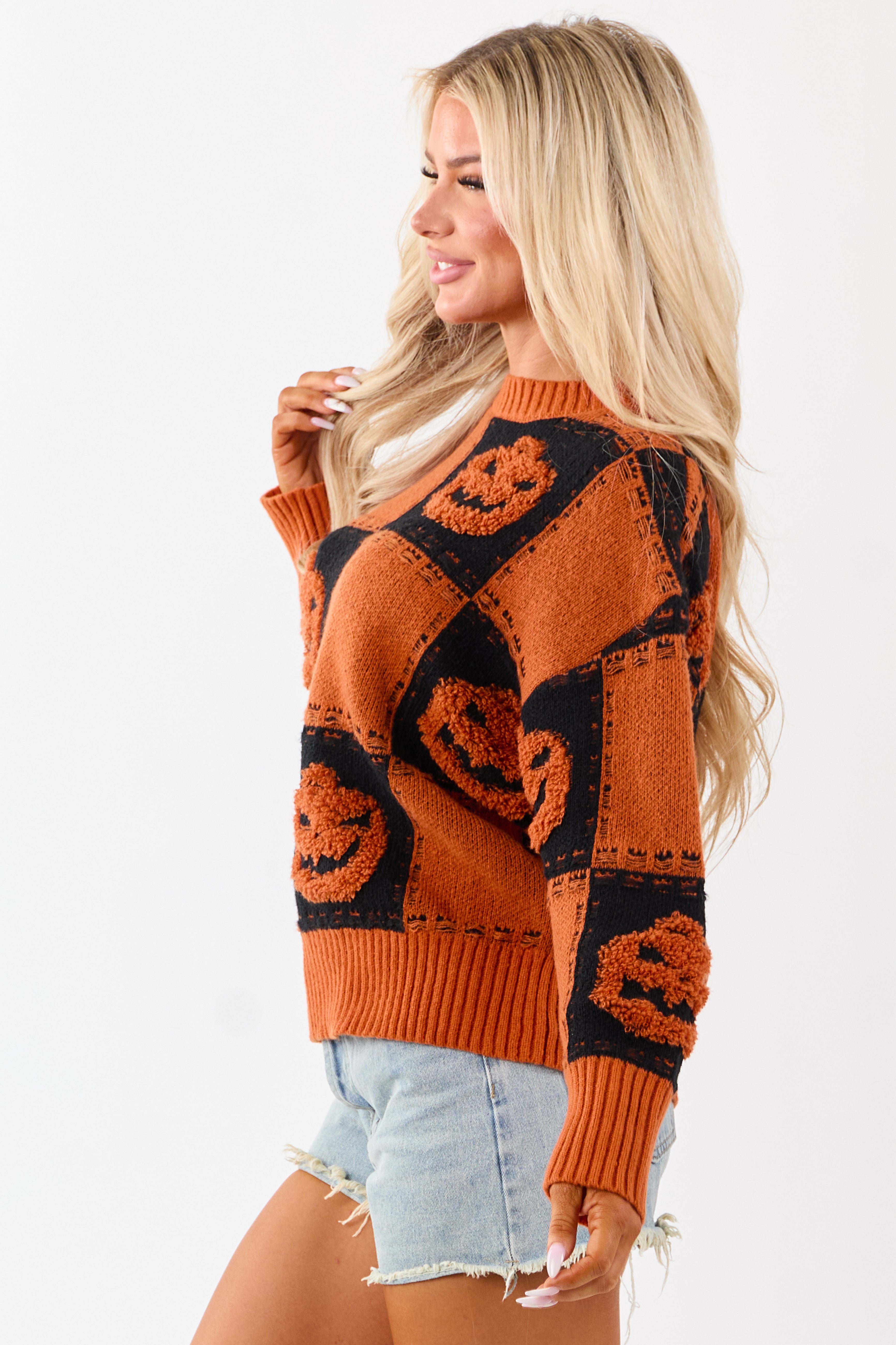 Lovelo Pumpkin Checkered Jack-O-Lantern Sweater