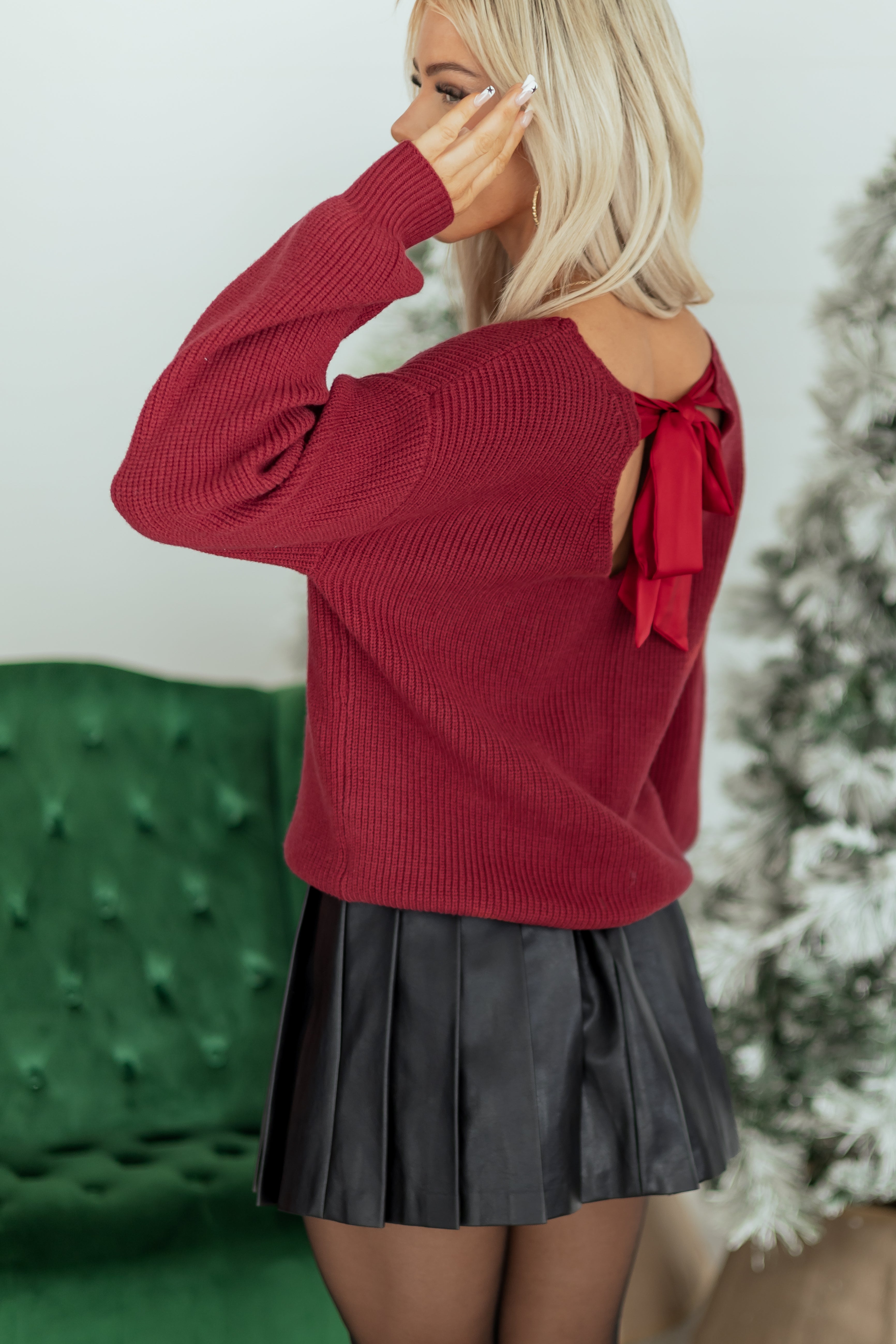Maroon Rib Knit Low V Back Contrast Ribbon Sweater