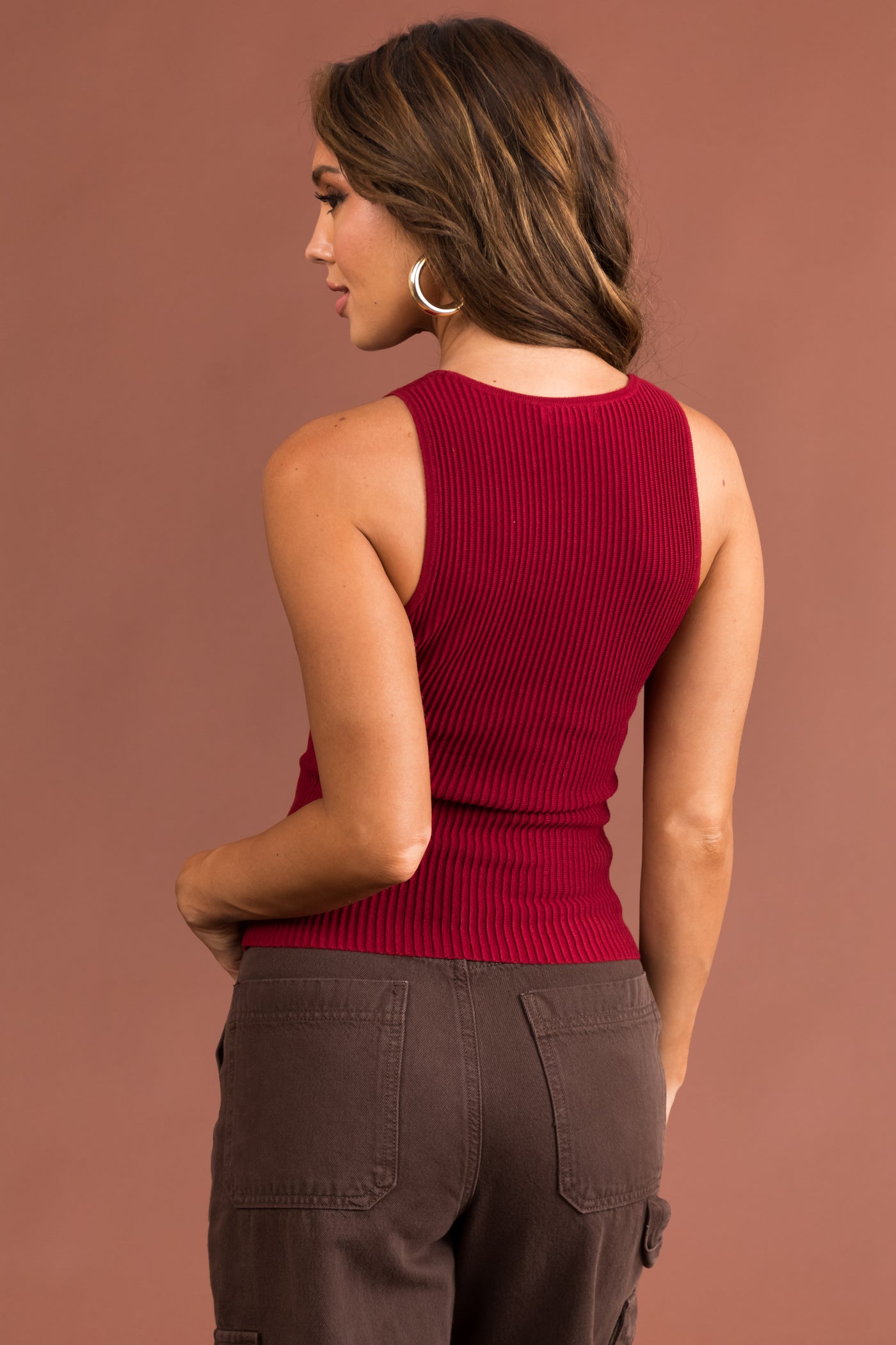 Maroon Ribbed Knit Fitted Sleeveless Top