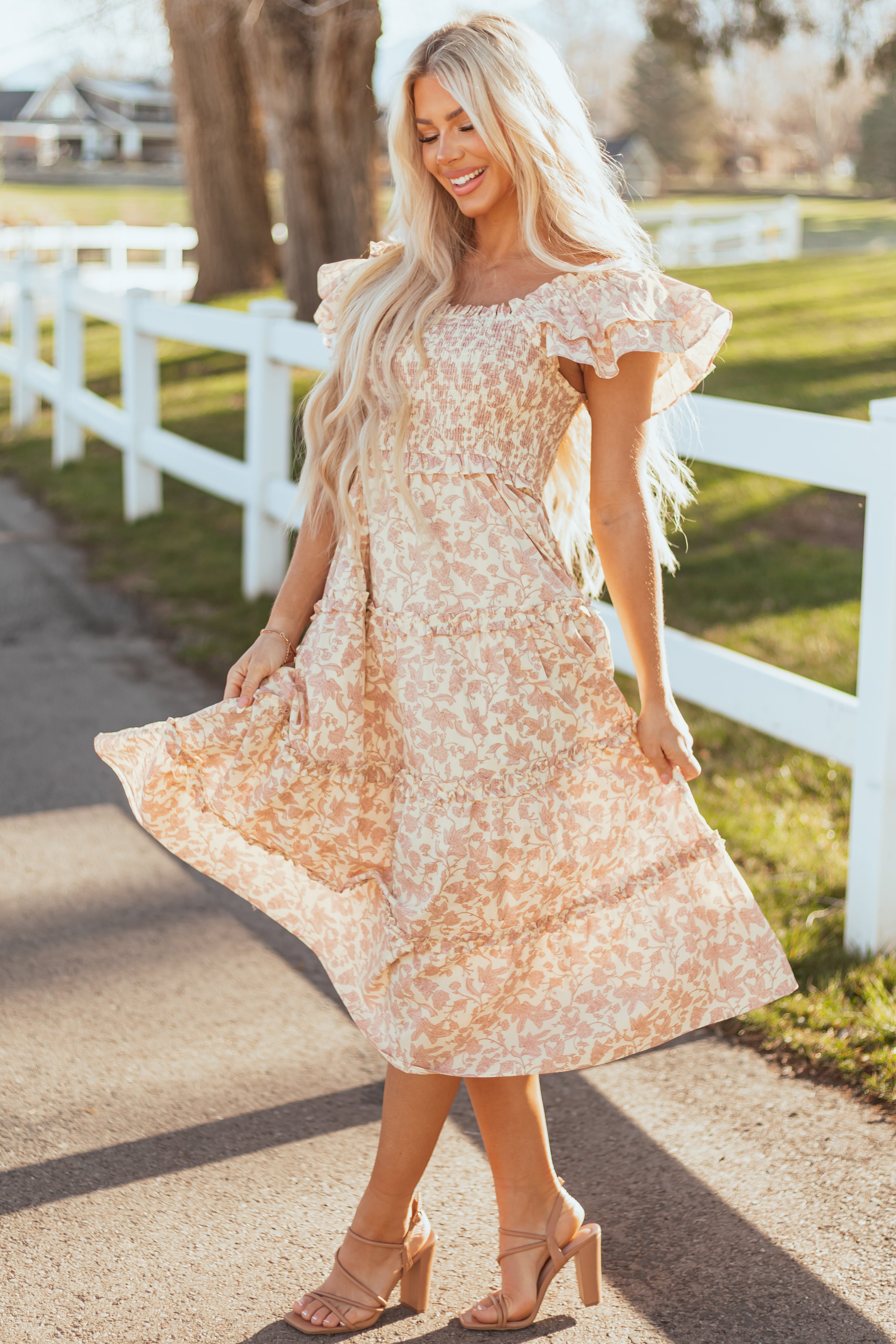 Mauve and Cream Floral Print Smocked Midi Dress - S Mauve and Cream Floral Print Smocked Midi Dress - S