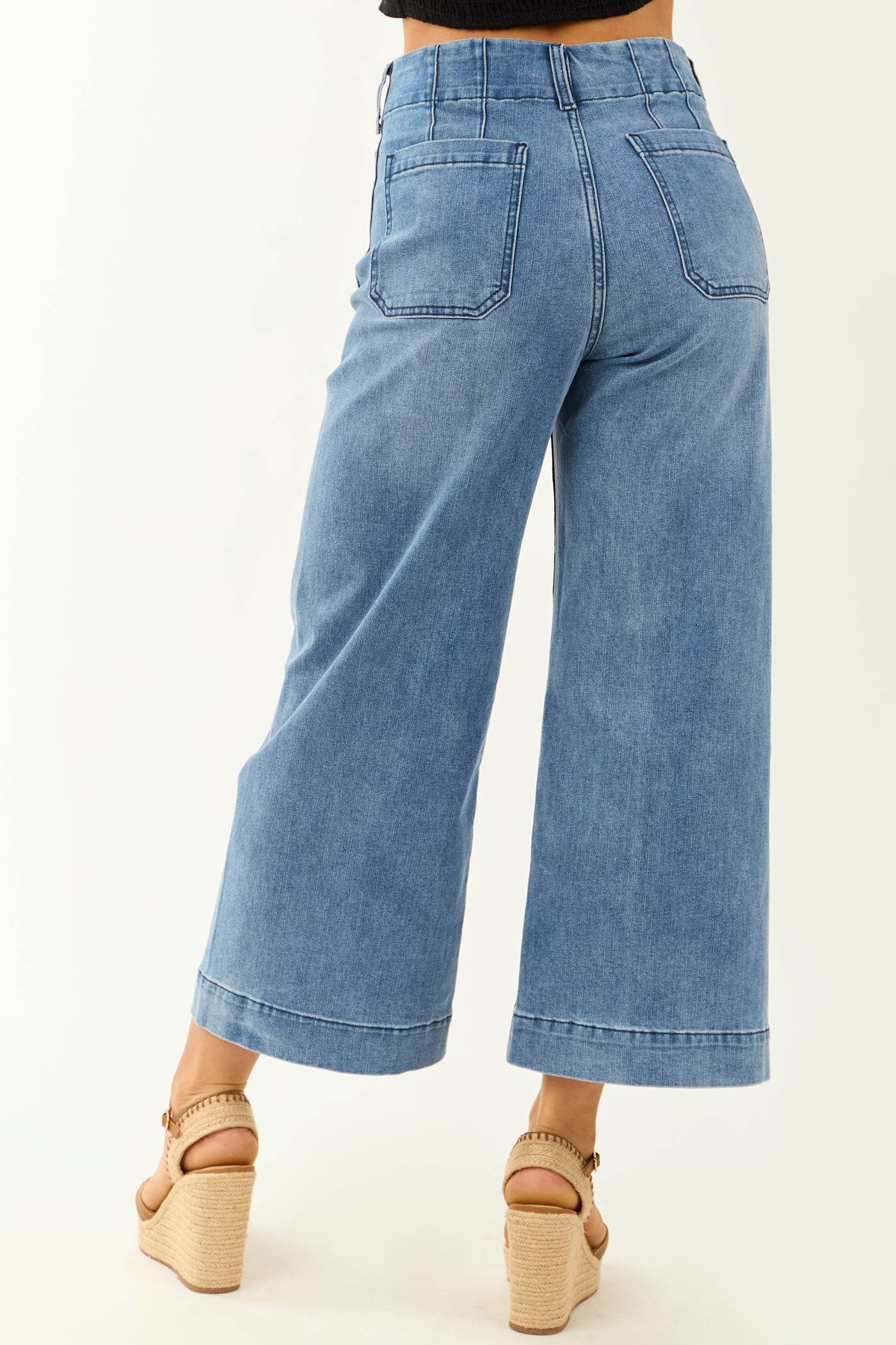 Medium Wash High Rise Ankle Length Straight Leg Jeans