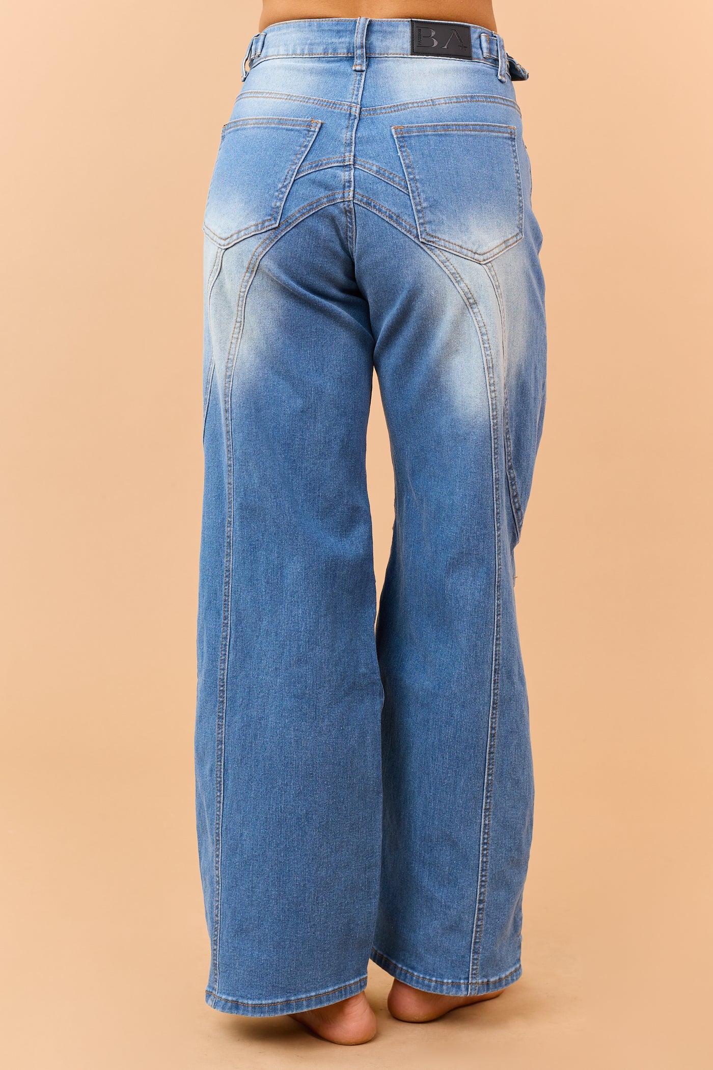 Medium Wash Seam Detailed Wide Leg Stretchy Jeans